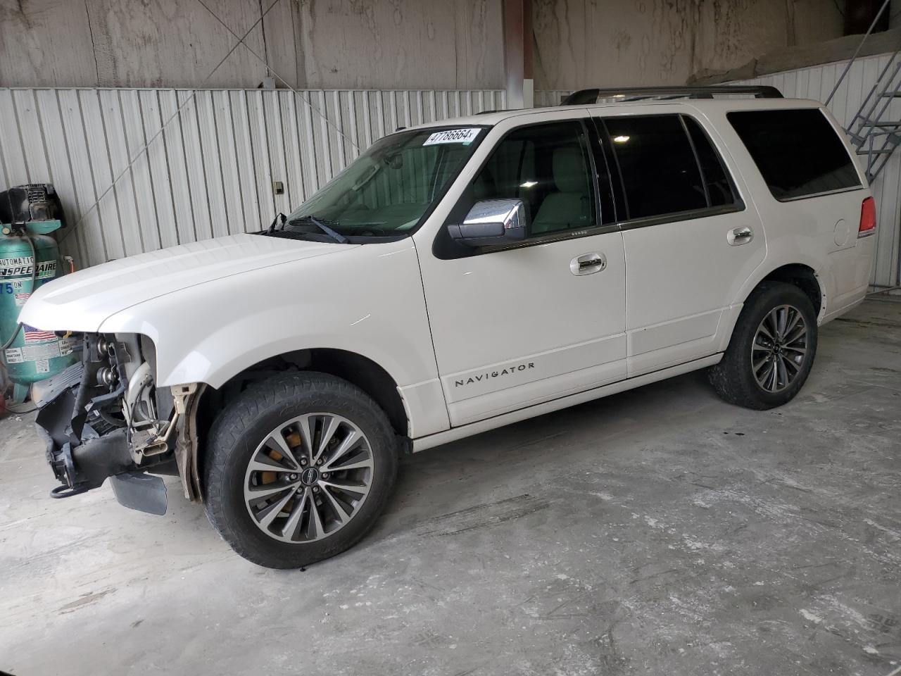 LINCOLN NAVIGATOR 2015 5lmjj2ht6fej04251