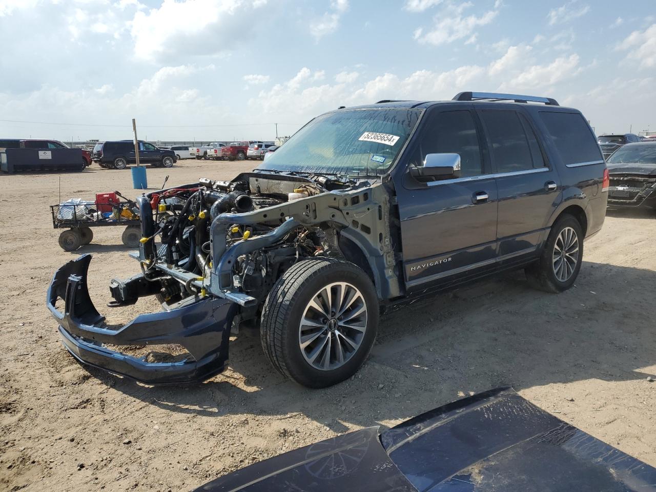 LINCOLN NAVIGATOR 2017 5lmjj2jt0hel01476