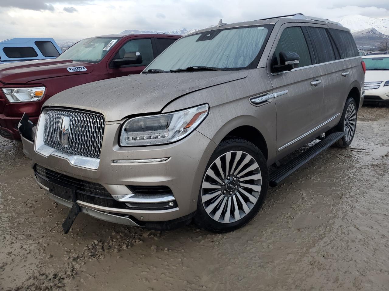 LINCOLN NAVIGATOR 2019 5lmjj2lt0kel16709