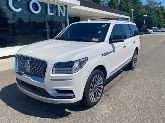 LINCOLN NAVIGATOR 2019 5lmjj2lt4kel07074