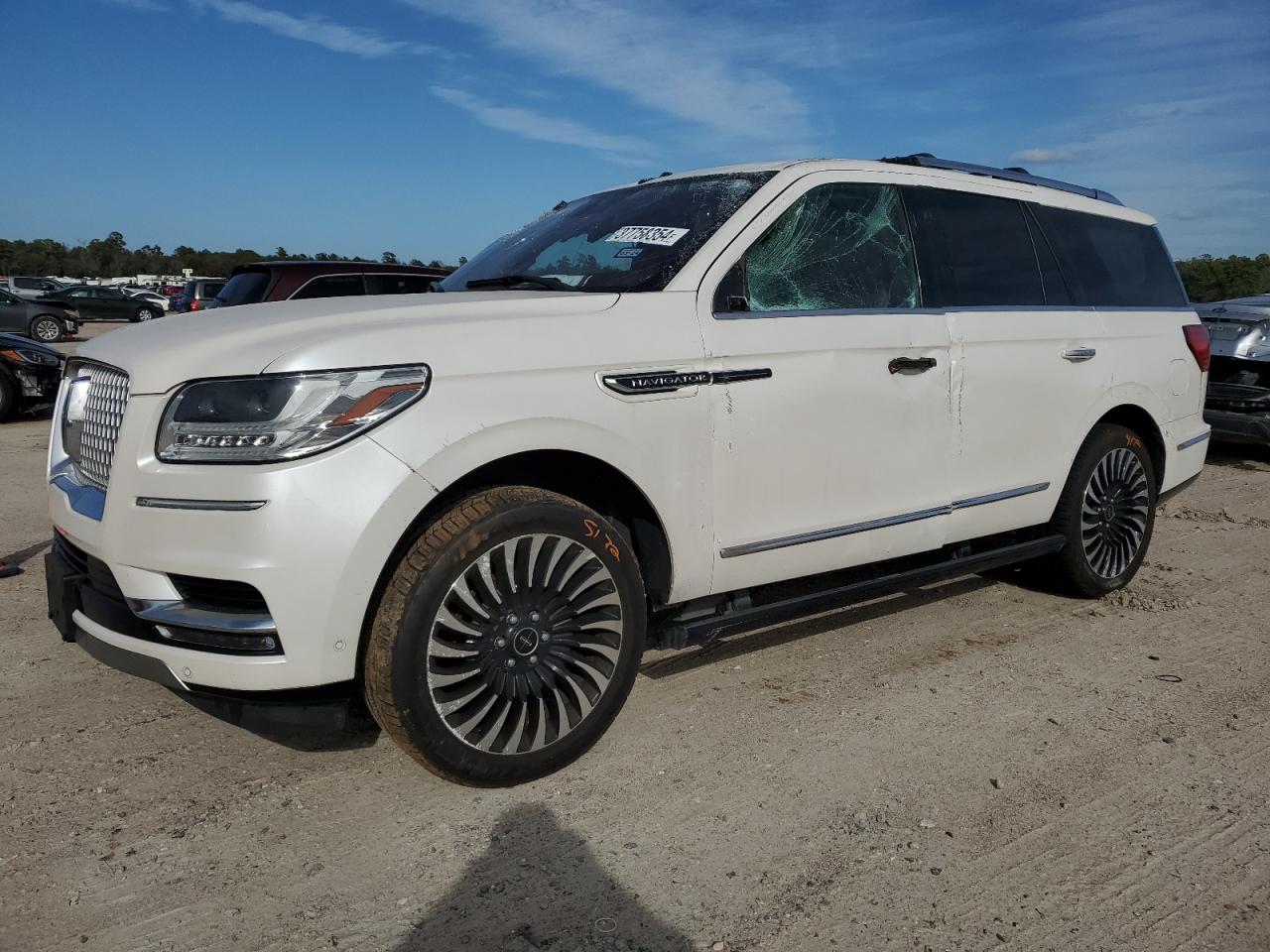 LINCOLN NAVIGATOR 2018 5lmjj2tt6jel13540