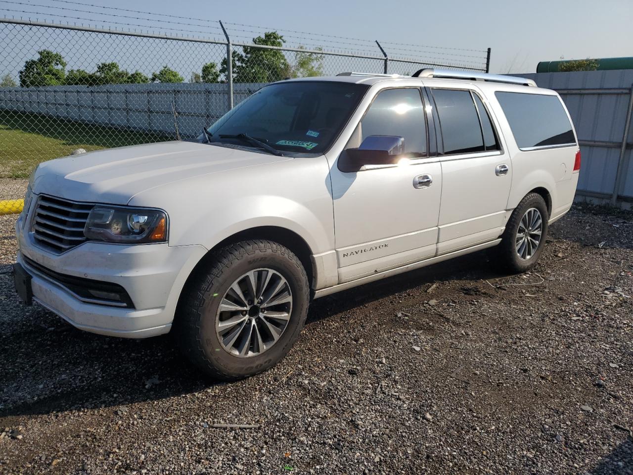 LINCOLN NAVIGATOR 2015 5lmjj3ht8fej12843