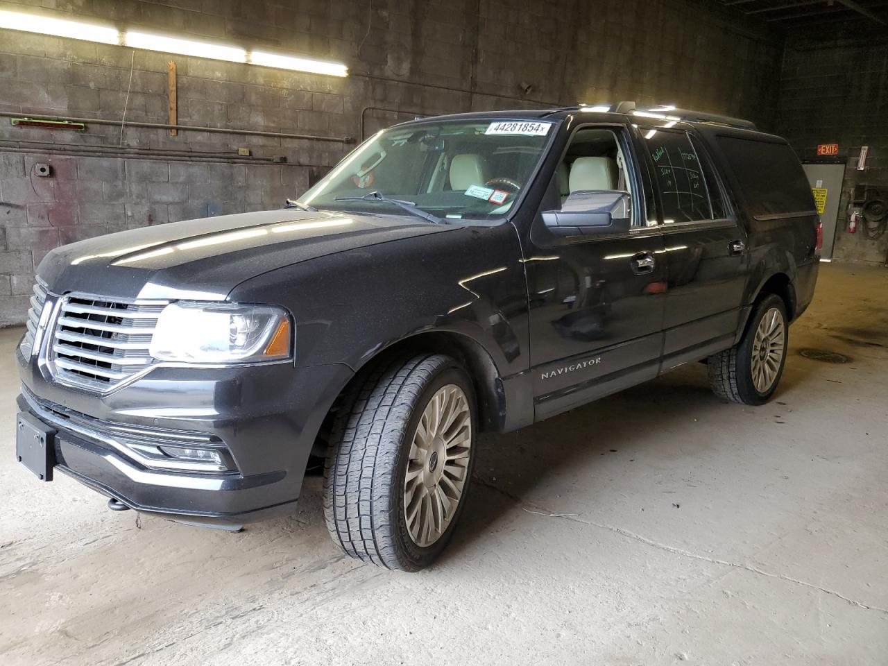 LINCOLN NAVIGATOR 2015 5lmjj3jt0fej08974