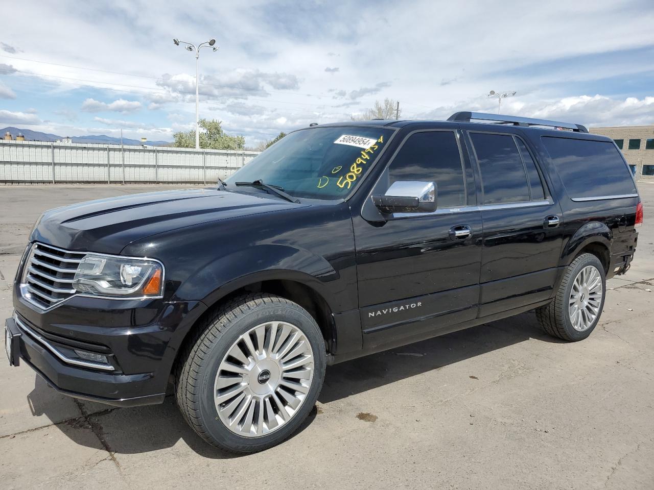 LINCOLN NAVIGATOR 2017 5lmjj3jt0hel02598