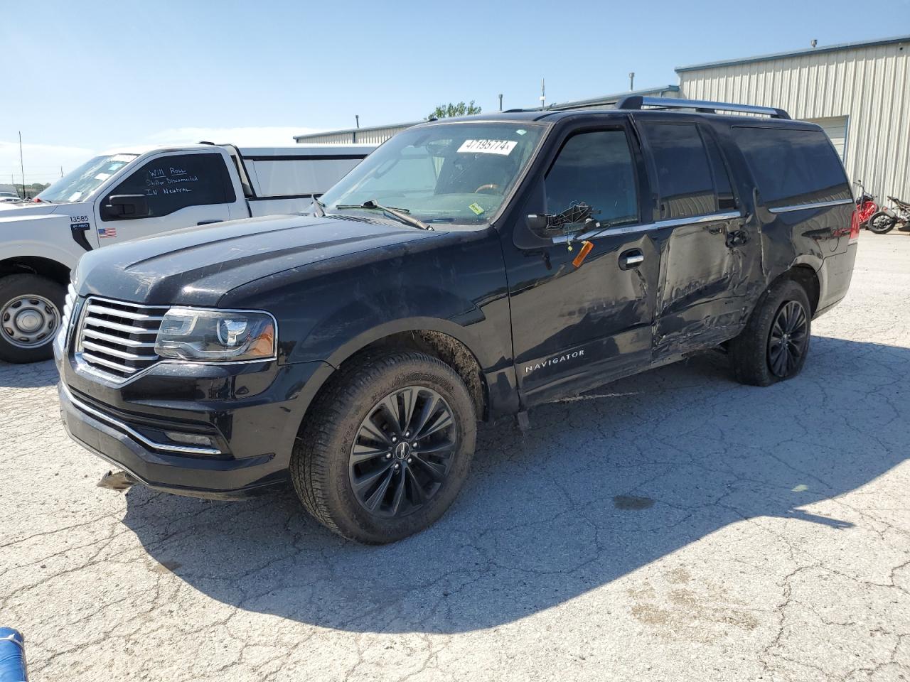 LINCOLN NAVIGATOR 2017 5lmjj3jt1hel10726