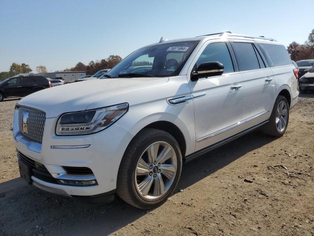 LINCOLN NAVIGATOR 2018 5lmjj3lt0jel22000