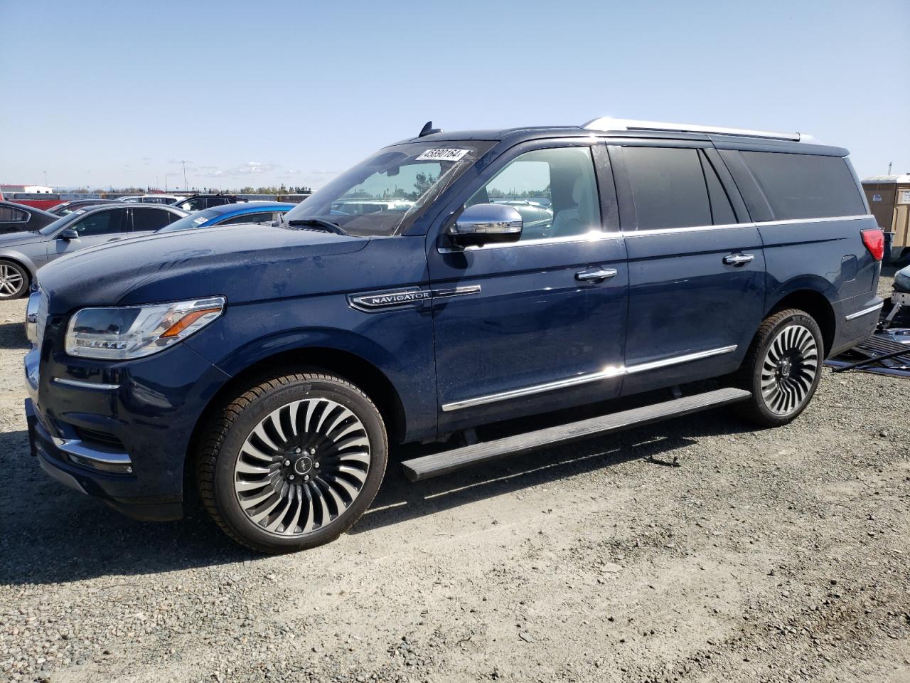 LINCOLN NAVIGATOR L 2019 5lmjj3tt8kel17743