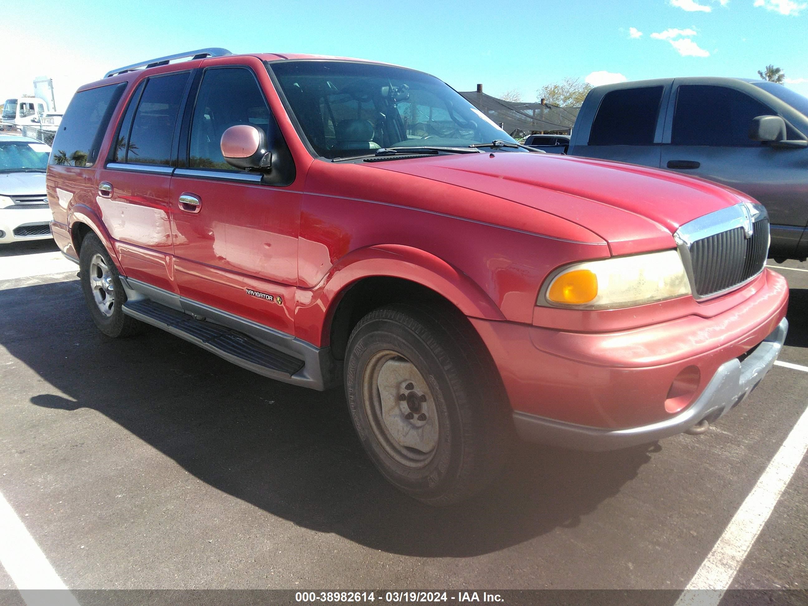 LINCOLN NAVIGATOR 2000 5lmpu28a1ylj15804