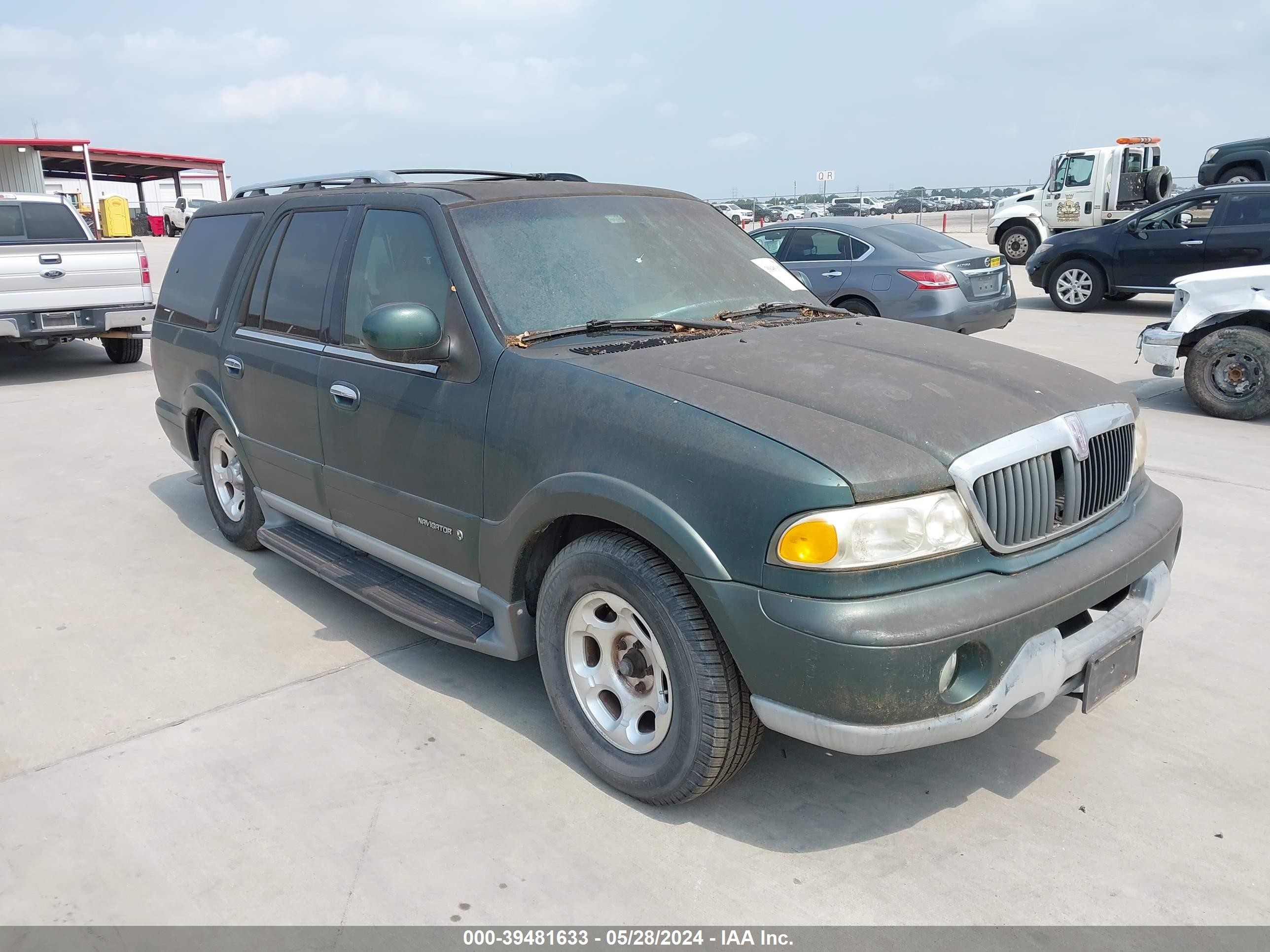 LINCOLN NAVIGATOR 2000 5lmru27a3ylj00196