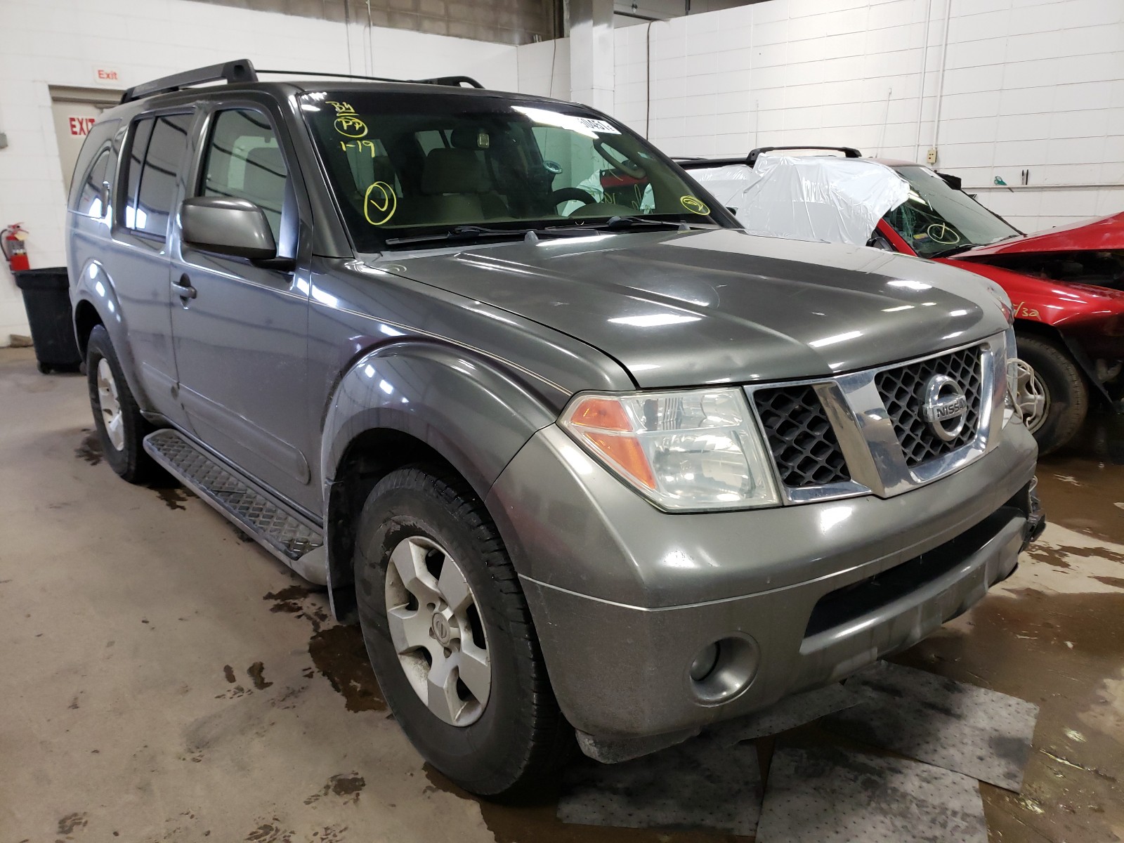 NISSAN PATHFINDER 2005 5n1ar18u15c702482