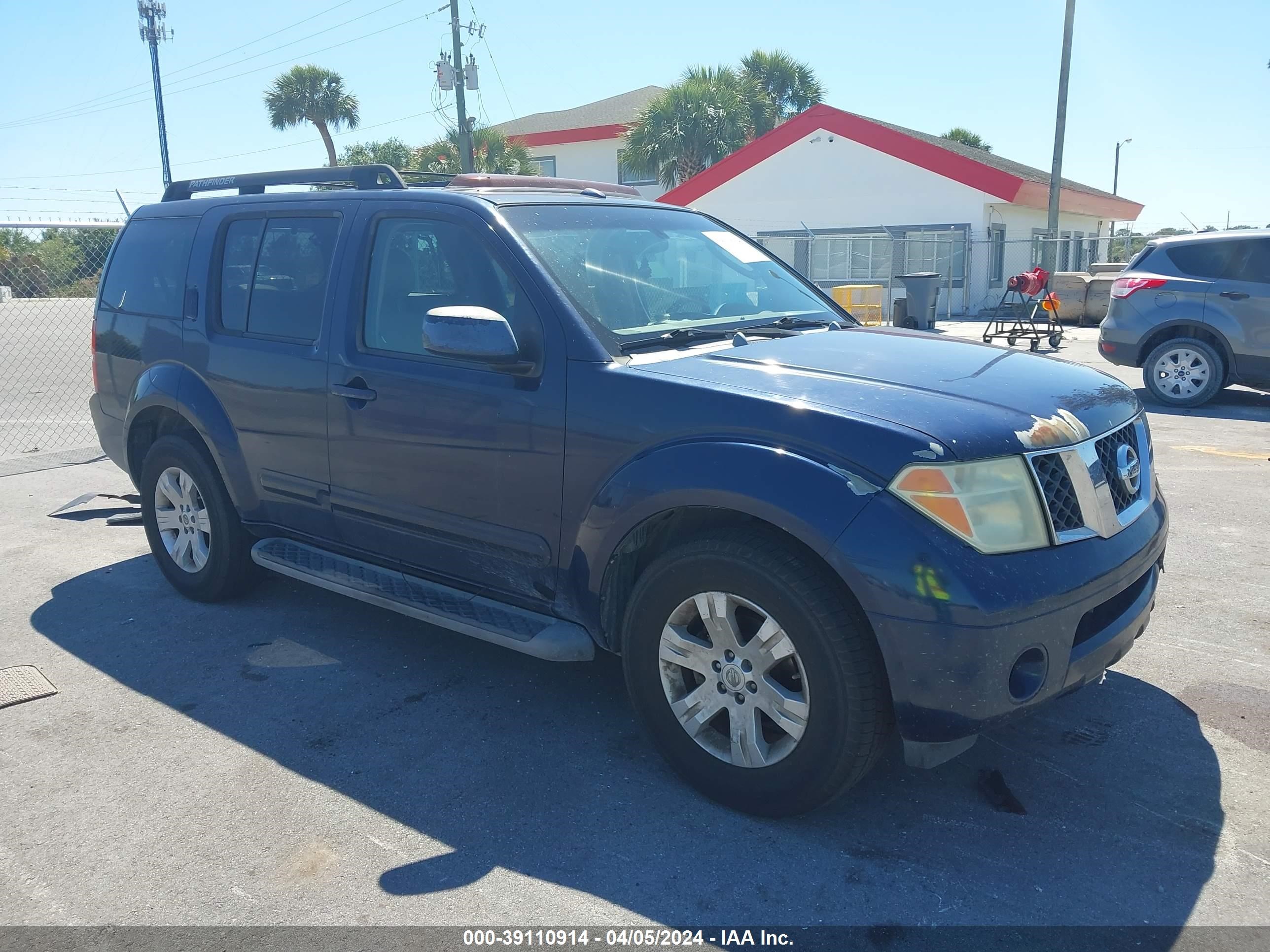 NISSAN PATHFINDER 2006 5n1ar18ux6c657771