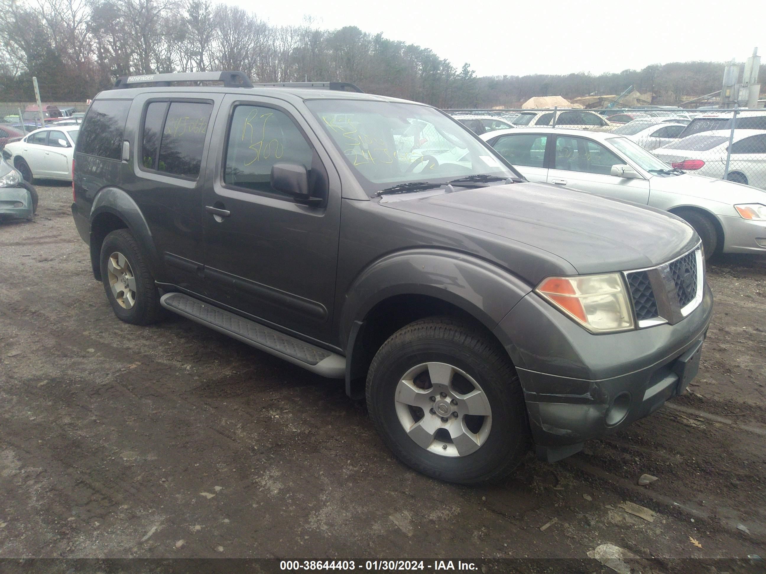 NISSAN PATHFINDER 2005 5n1ar18w15c770377