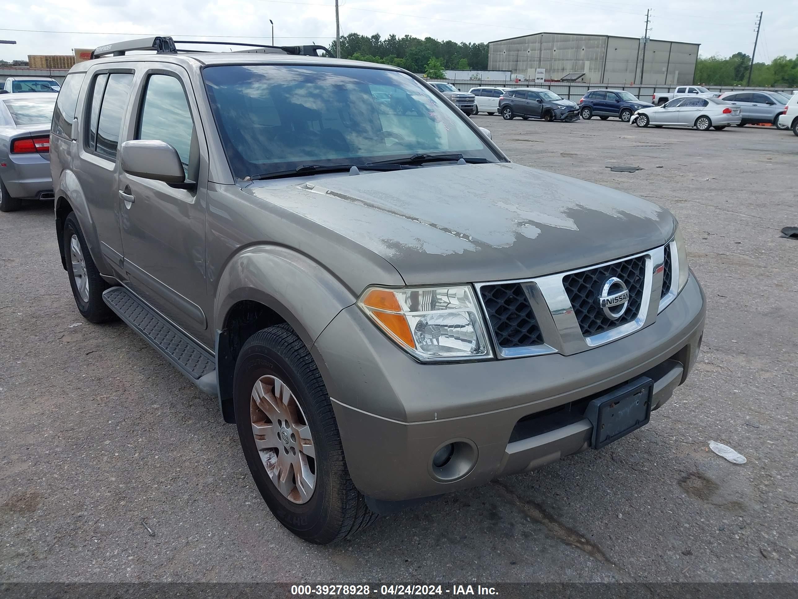 NISSAN PATHFINDER 2005 5n1ar18w35c730219