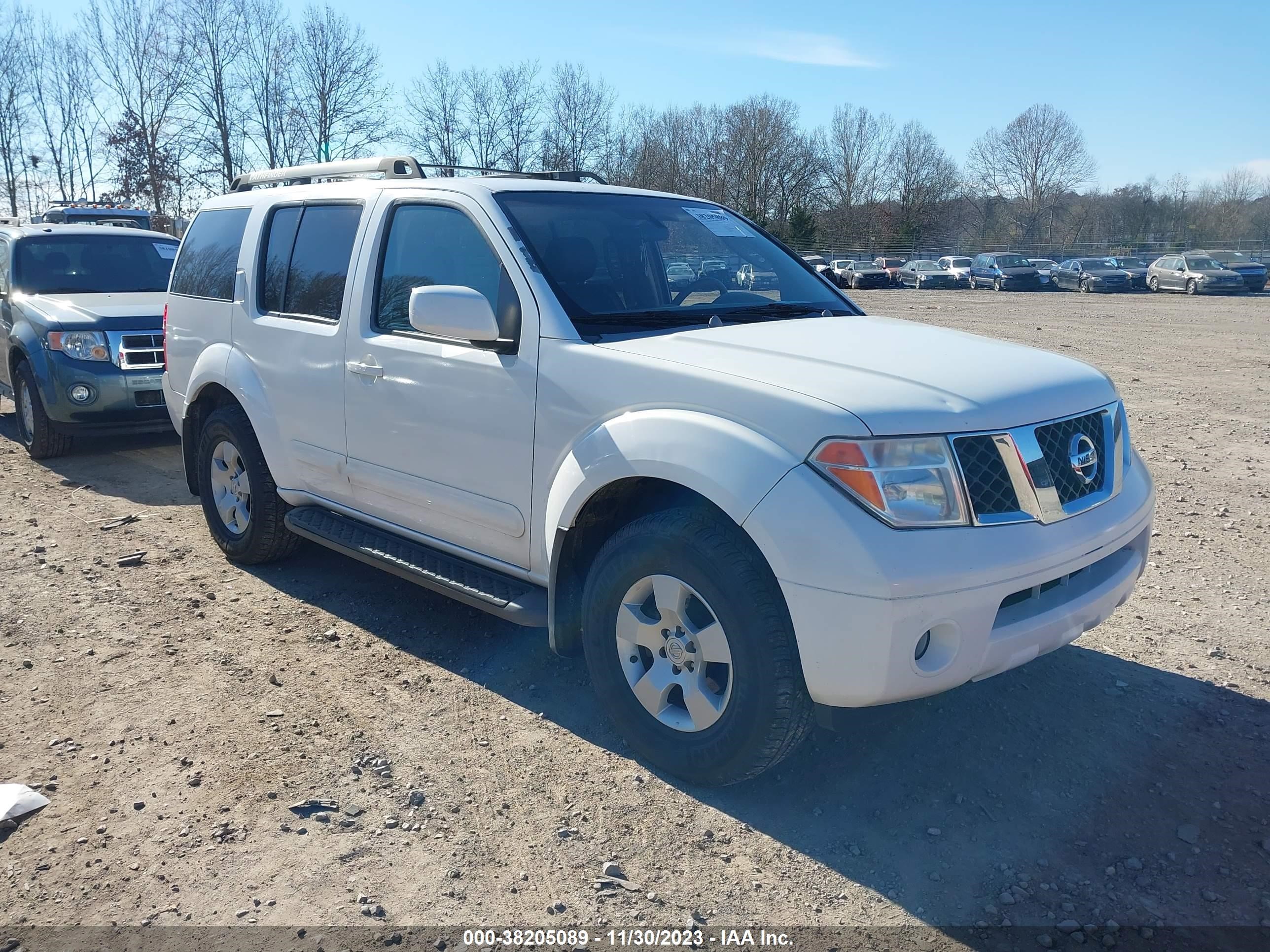 NISSAN PATHFINDER 2005 5n1ar18w35c750423