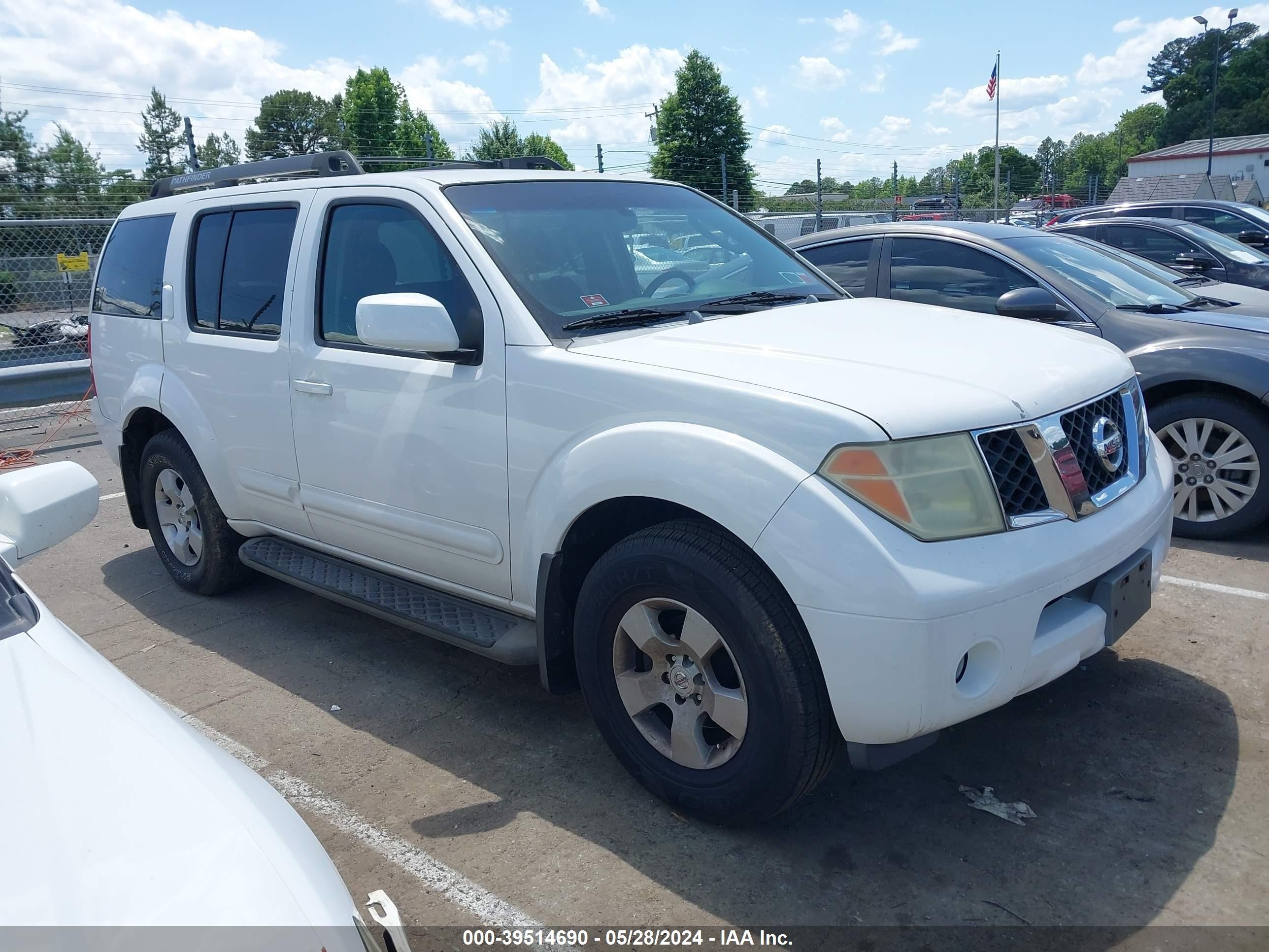 NISSAN PATHFINDER 2006 5n1ar18w46c669108