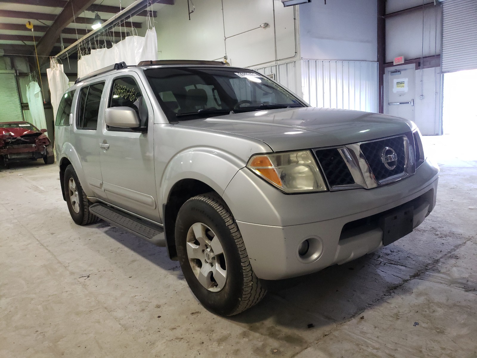 NISSAN PATHFINDER 2005 5n1ar18w75c780671