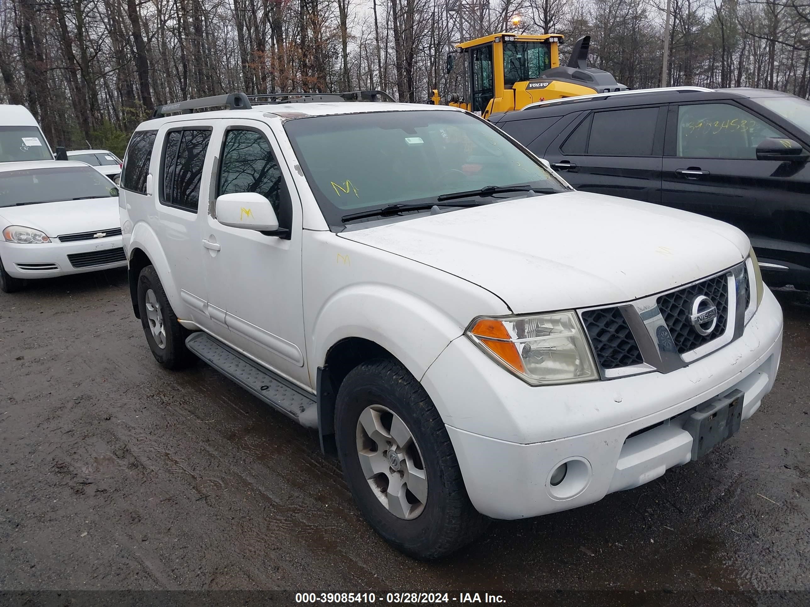 NISSAN PATHFINDER 2005 5n1ar18w85c768528