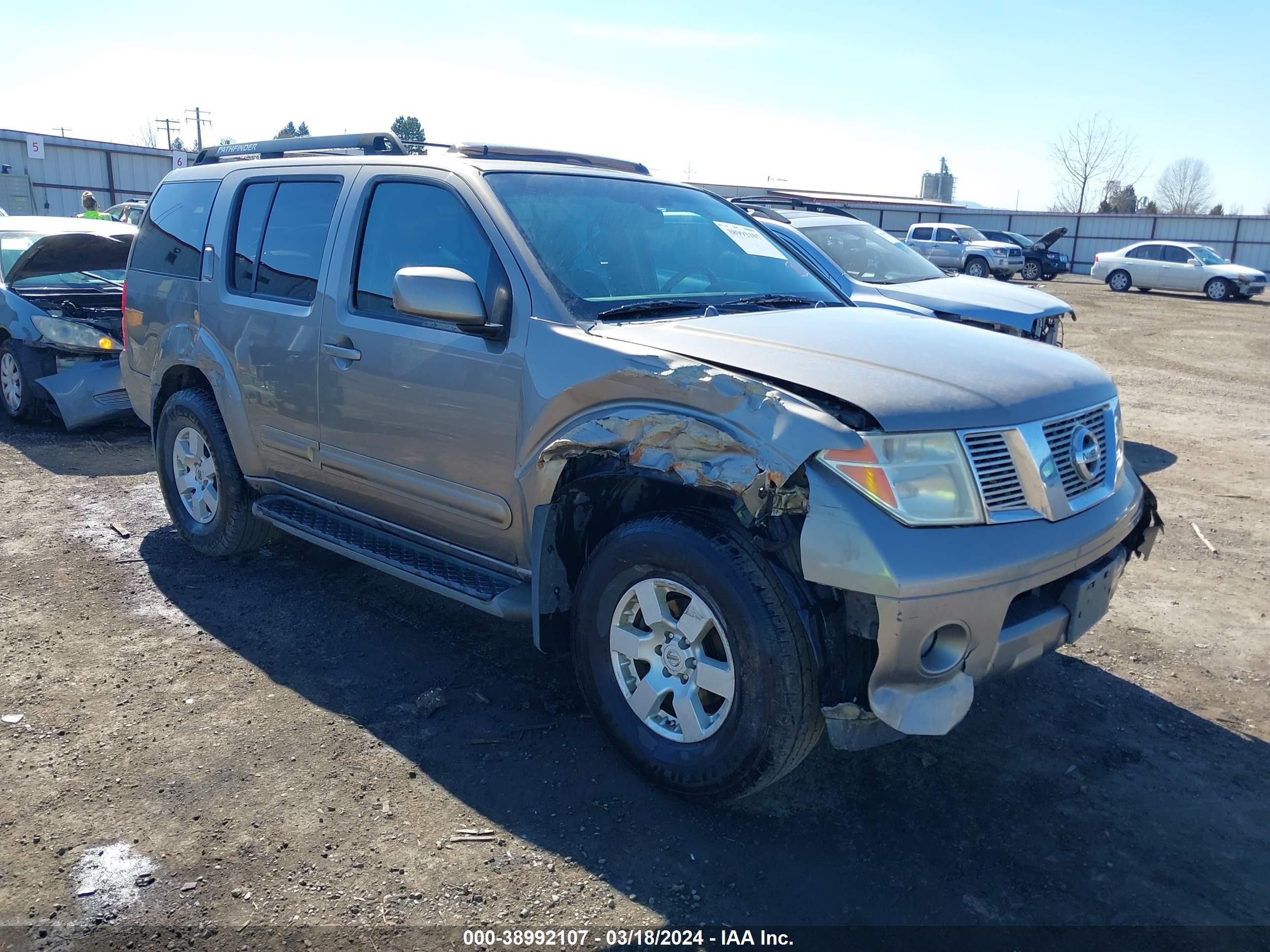 NISSAN PATHFINDER 2006 5n1ar18w86c605010