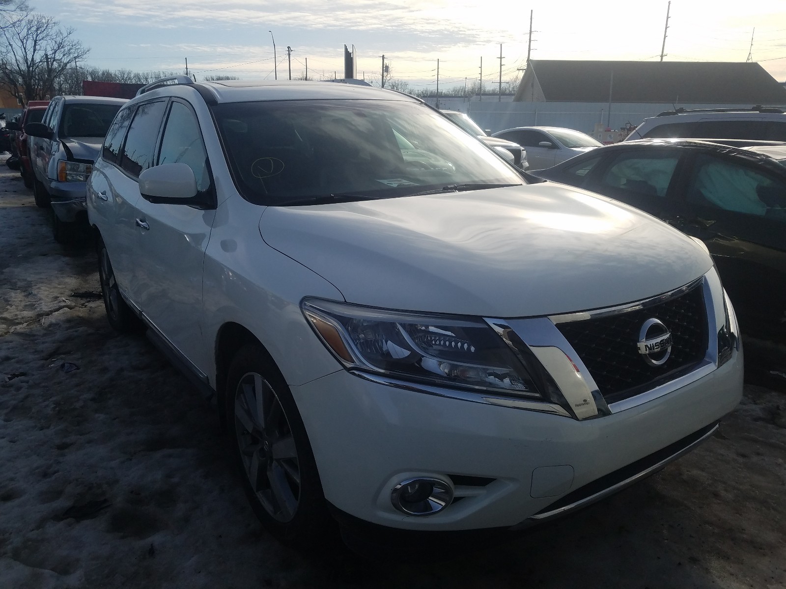 NISSAN PATHFINDER 2013 5n1ar2mm0dc633083