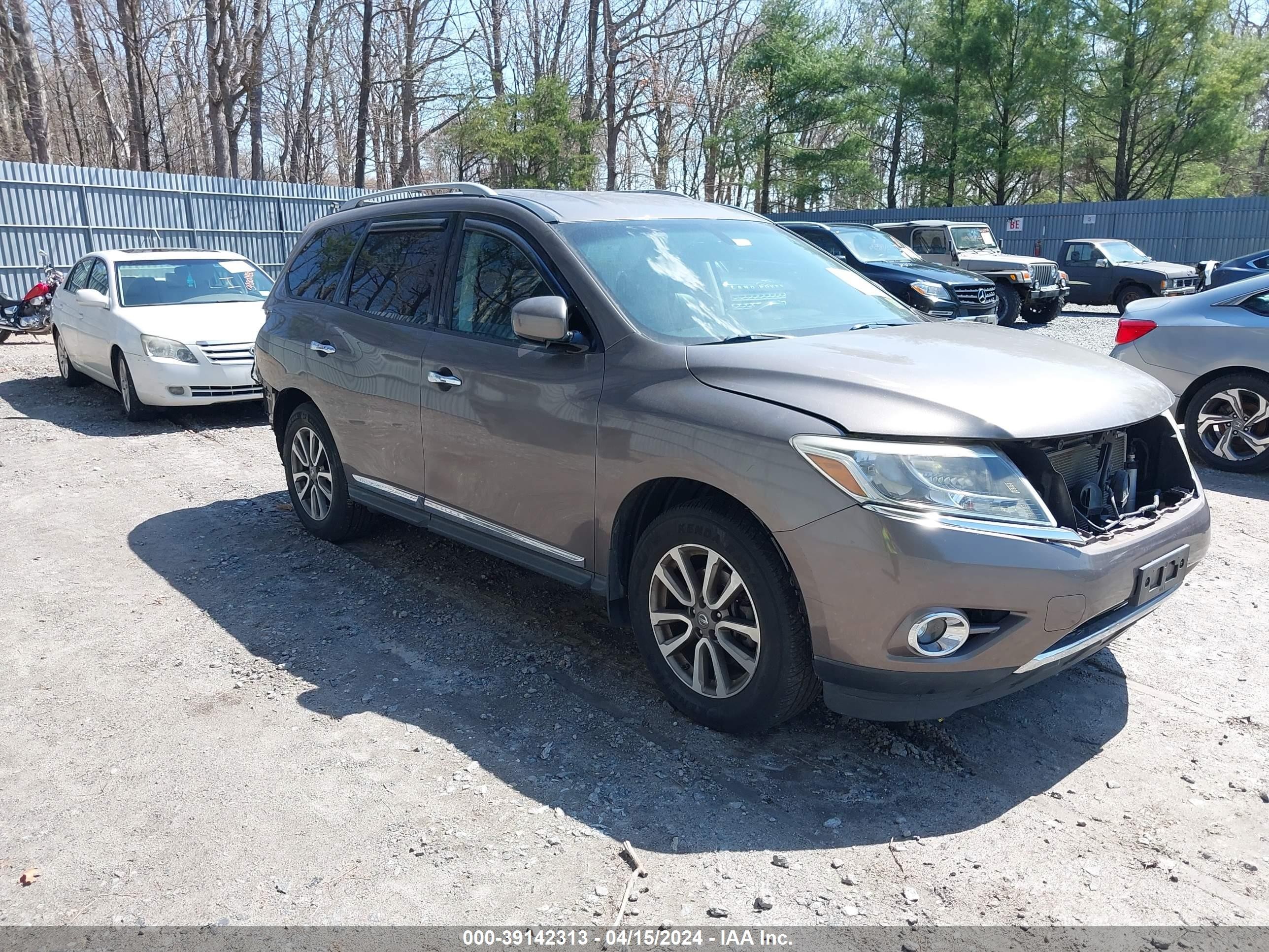 NISSAN PATHFINDER 2014 5n1ar2mm1ec680480