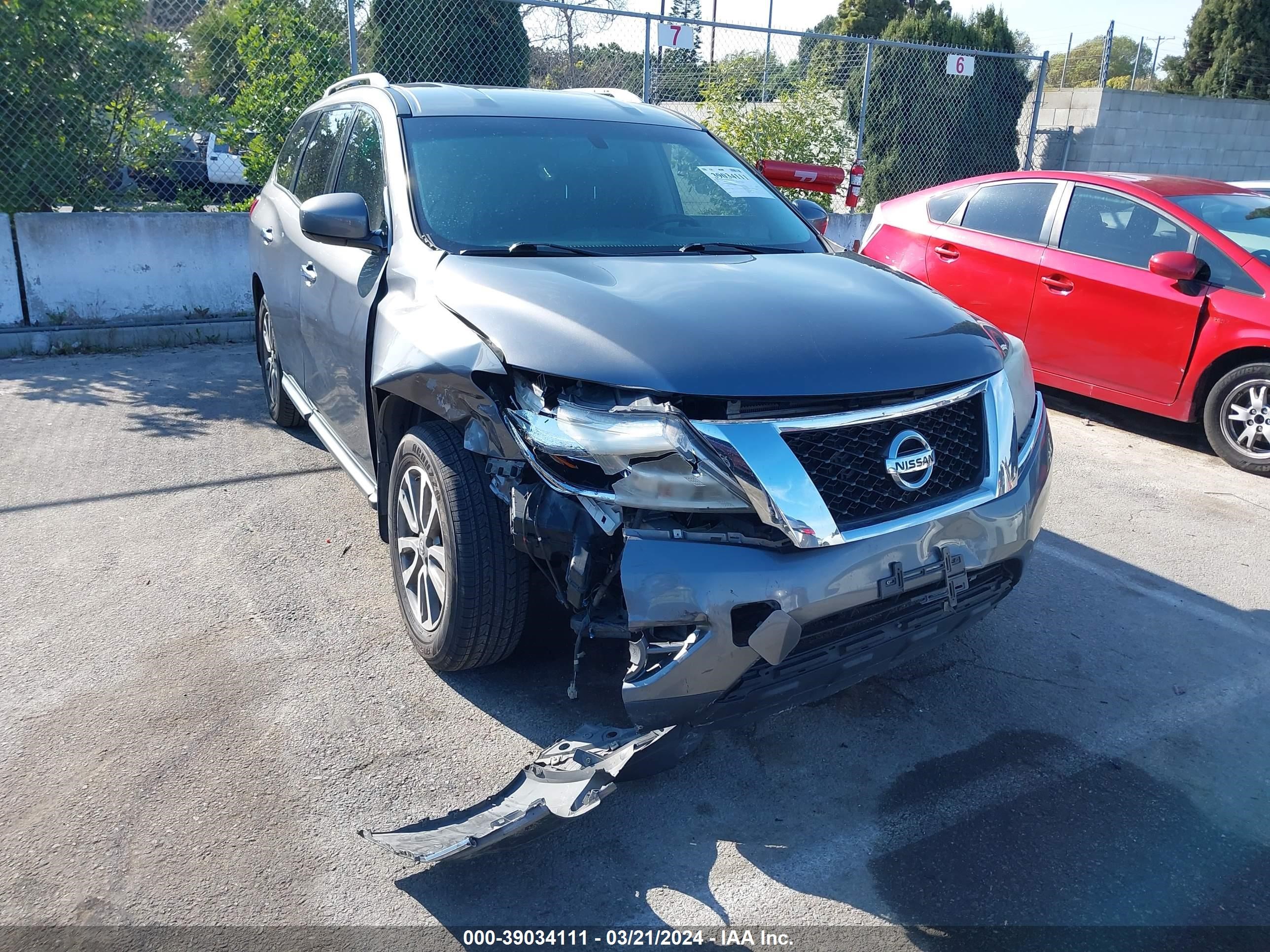 NISSAN PATHFINDER 2016 5n1ar2mm2gc663724