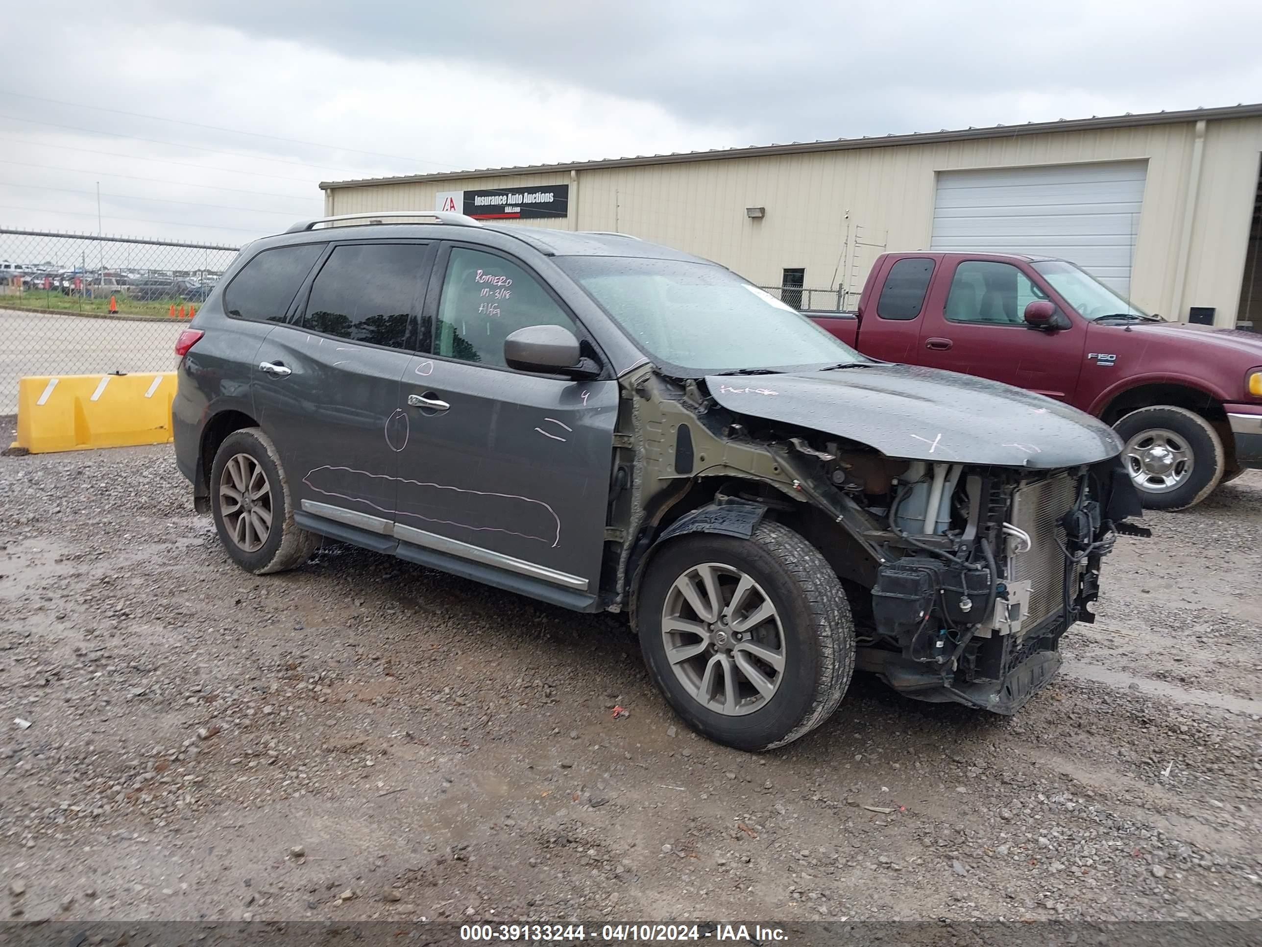 NISSAN PATHFINDER 2016 5n1ar2mm3gc608053