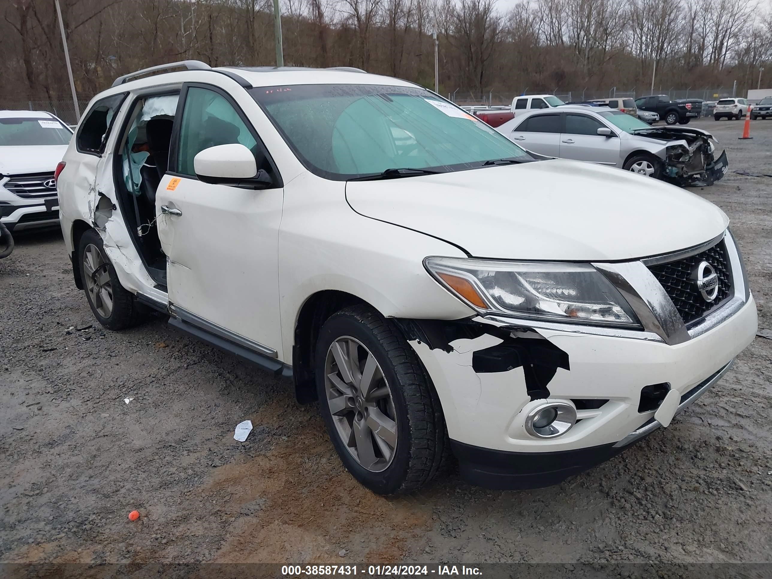 NISSAN PATHFINDER 2016 5n1ar2mm4gc634418