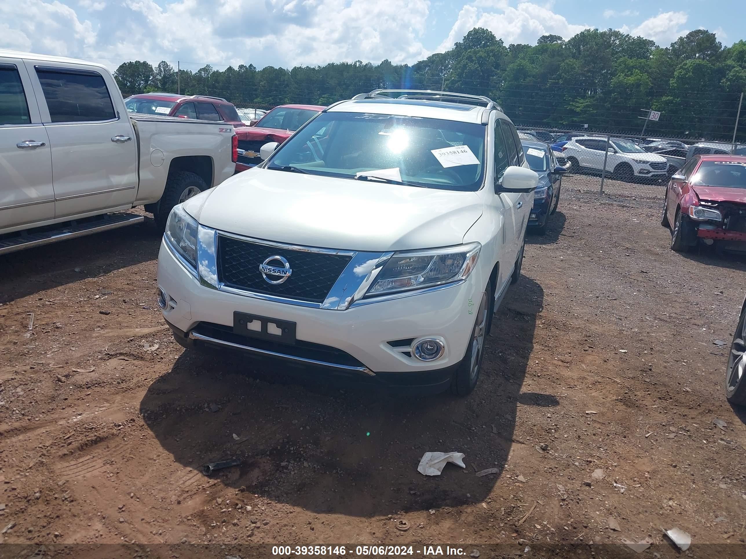 NISSAN PATHFINDER 2014 5n1ar2mm5ec636658