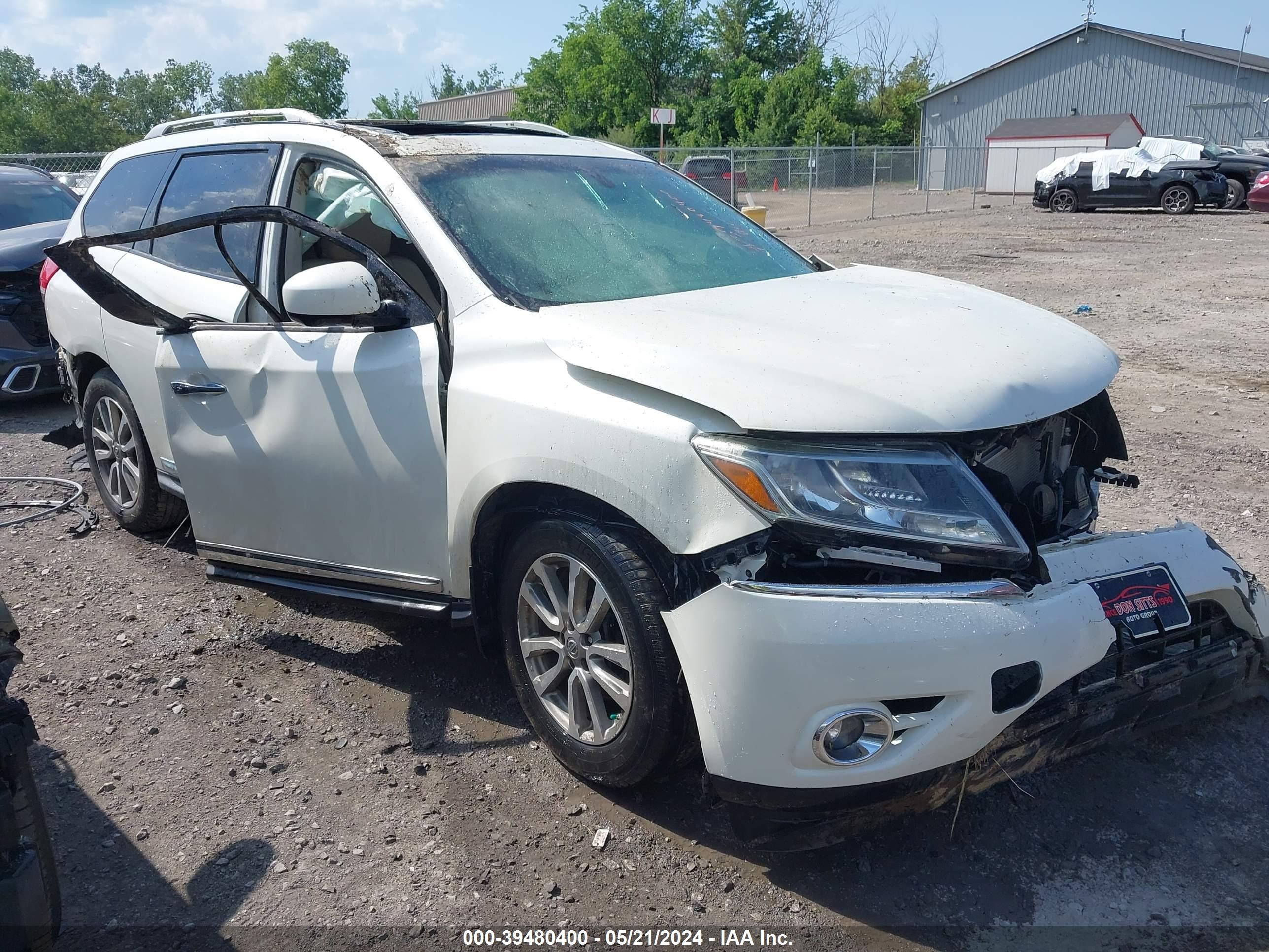 NISSAN PATHFINDER 2015 5n1ar2mm5fc616069