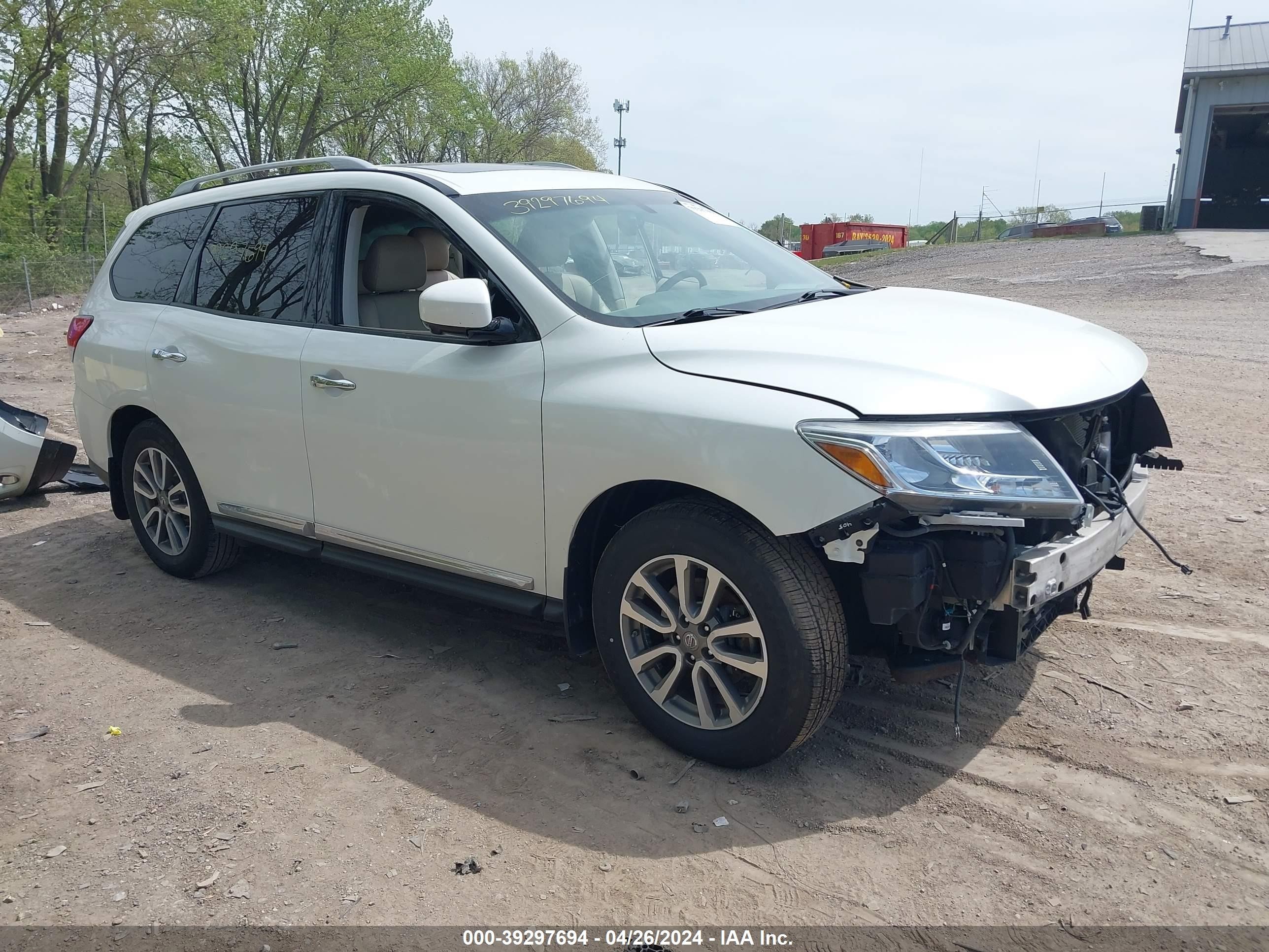 NISSAN PATHFINDER 2015 5n1ar2mm5fc636046