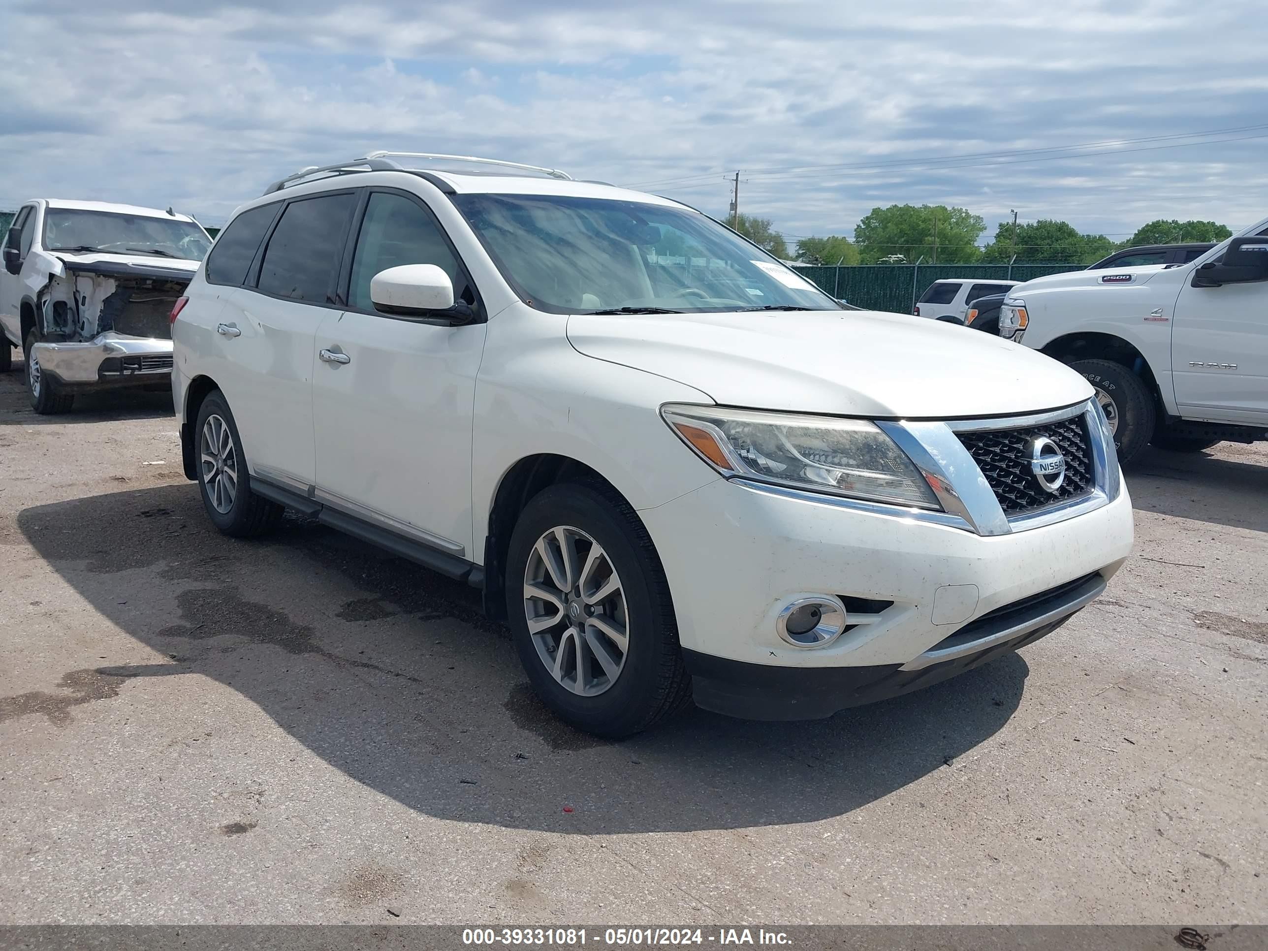 NISSAN PATHFINDER 2014 5n1ar2mm6ec639021