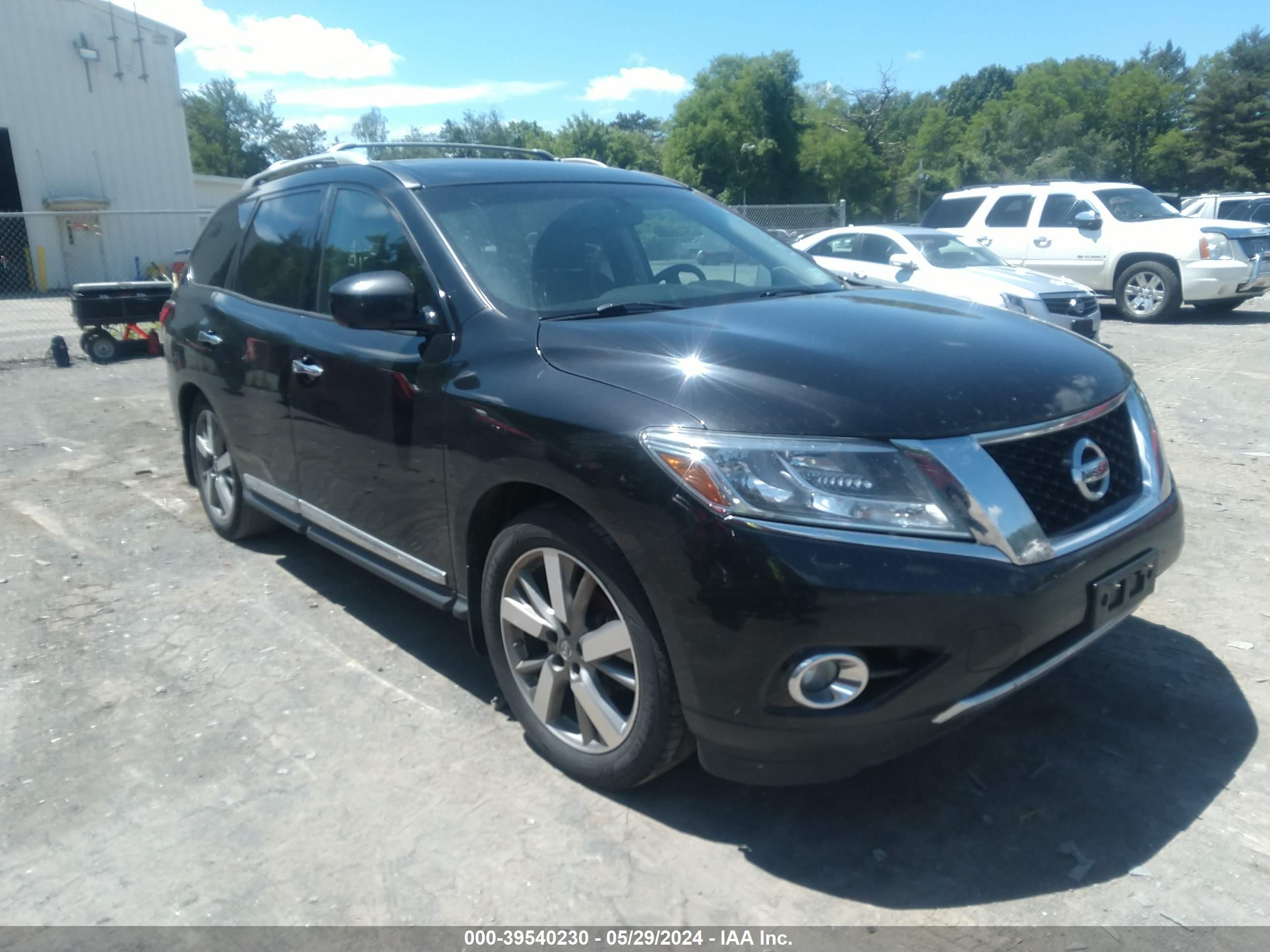 NISSAN PATHFINDER 2015 5n1ar2mm6fc666608