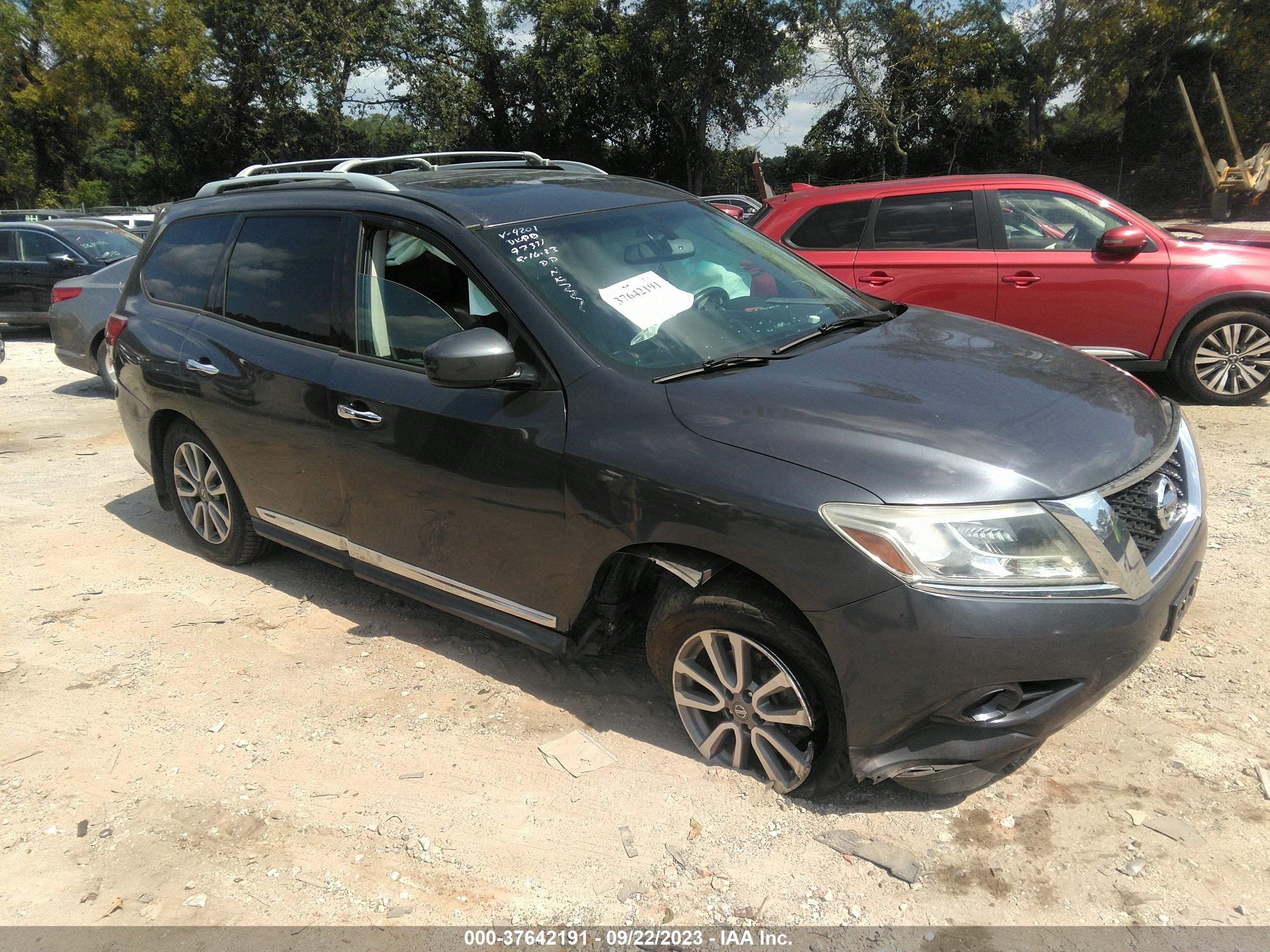 NISSAN PATHFINDER 2014 5n1ar2mm8ec639201