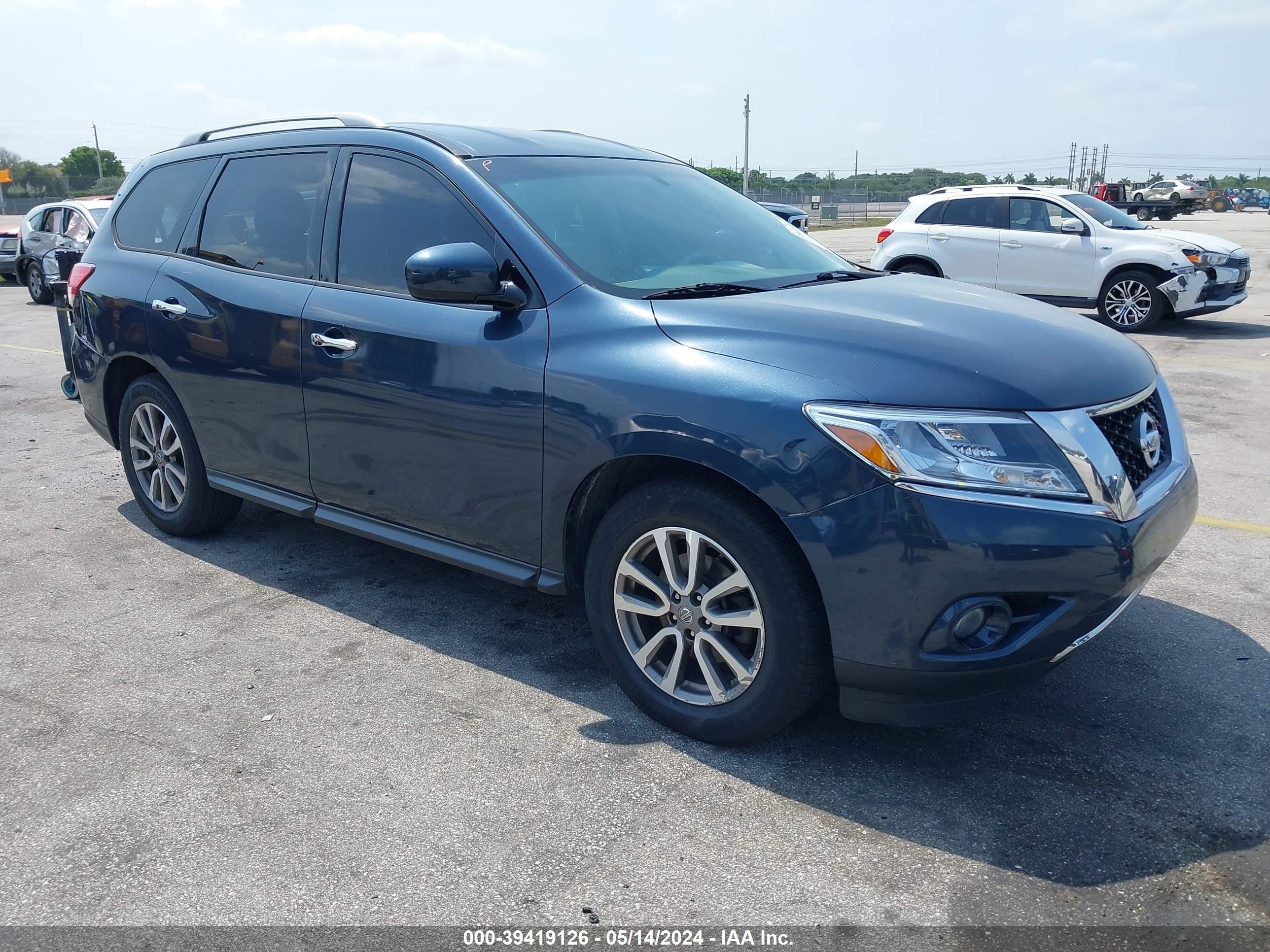 NISSAN PATHFINDER 2015 5n1ar2mn0fc635542