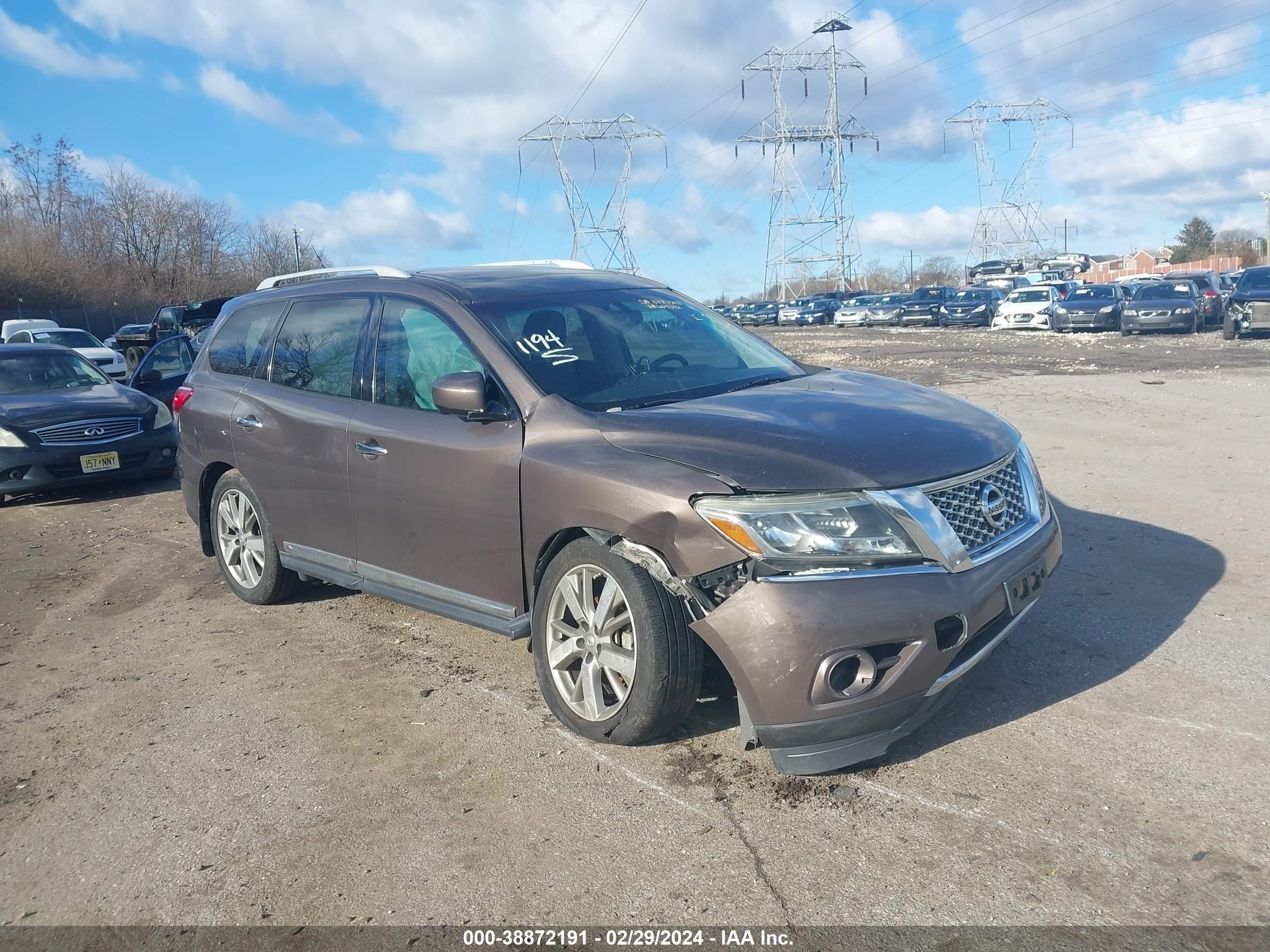 NISSAN PATHFINDER 2016 5n1ar2mn0gc604342