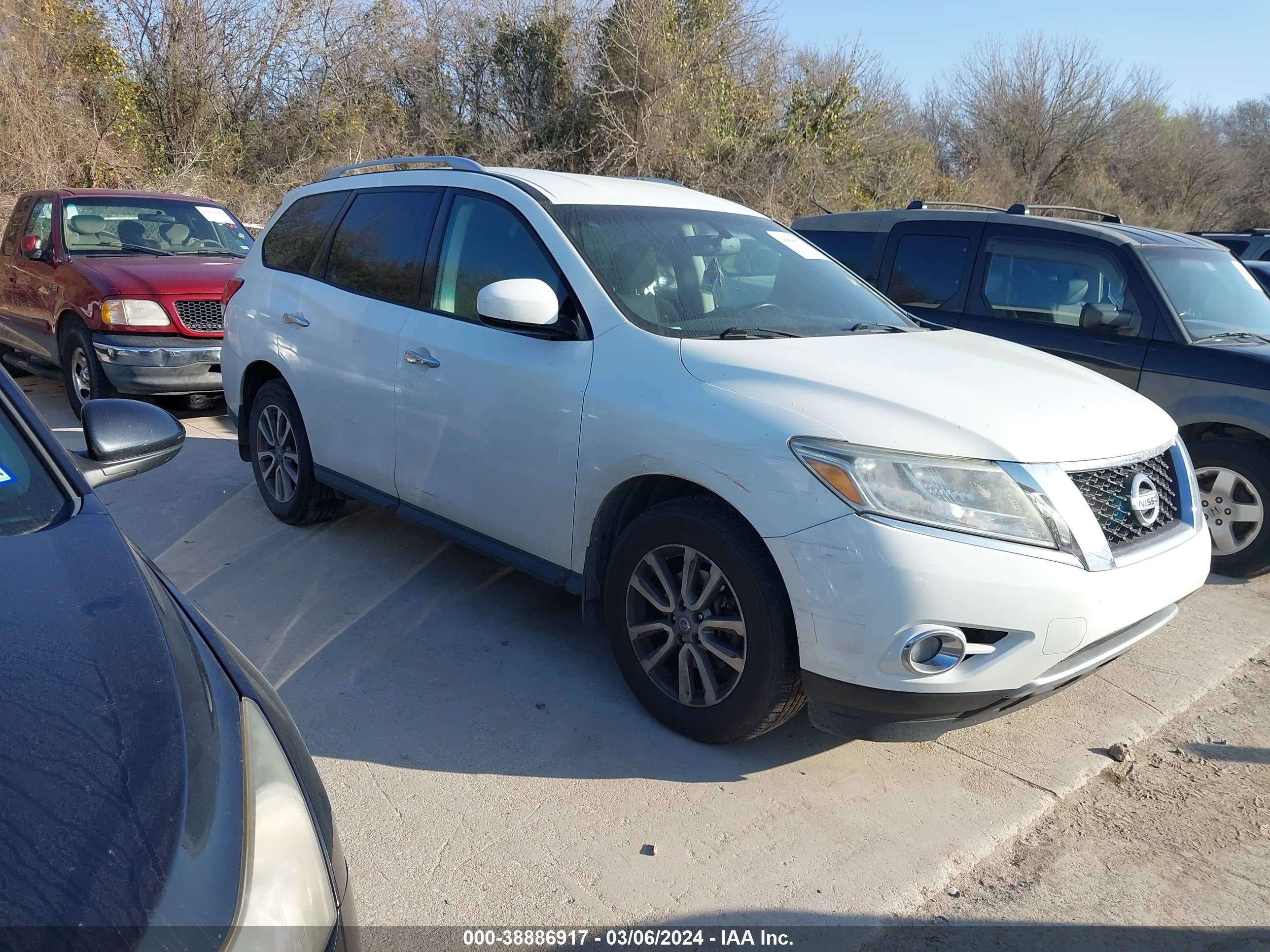 NISSAN PATHFINDER 2015 5n1ar2mn4fc704345