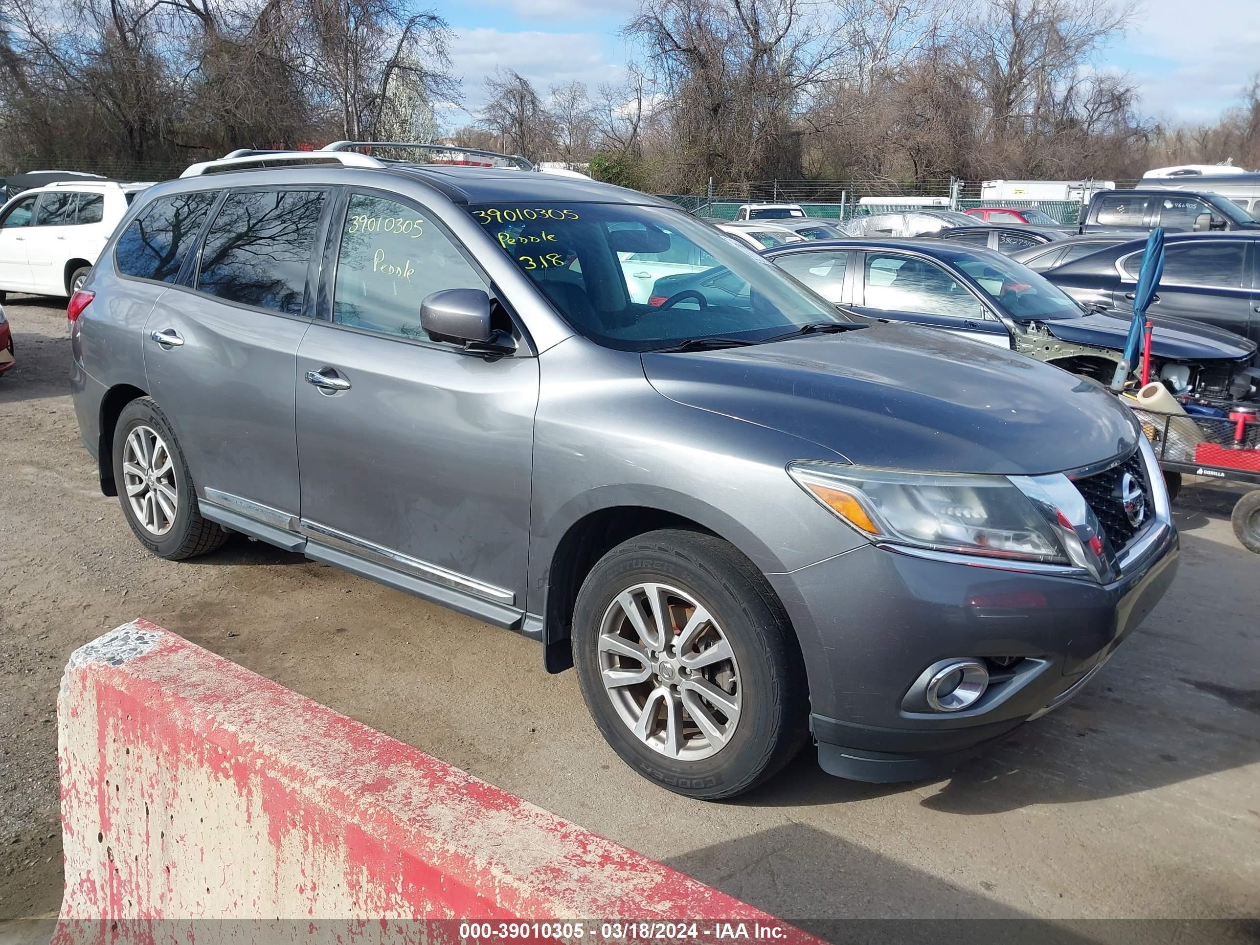 NISSAN PATHFINDER 2015 5n1ar2mn4fc706628