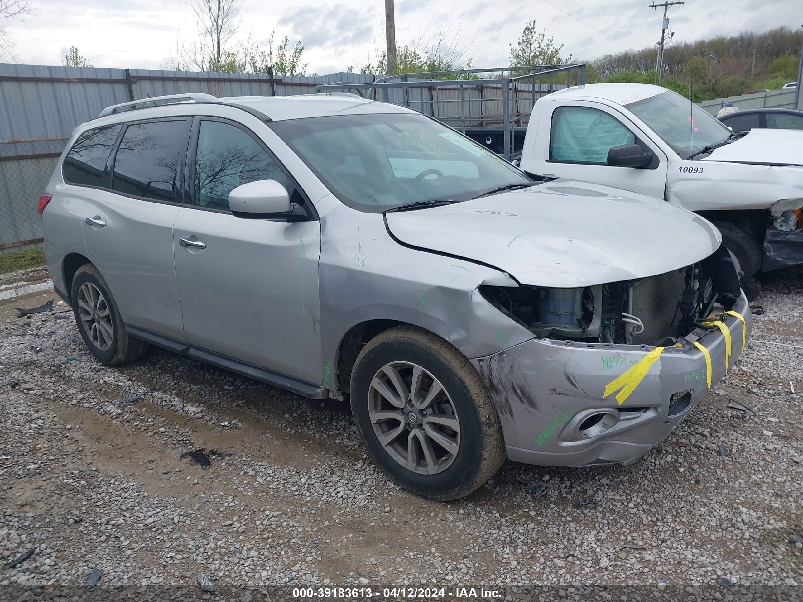 NISSAN PATHFINDER 2016 5n1ar2mn5gc615661