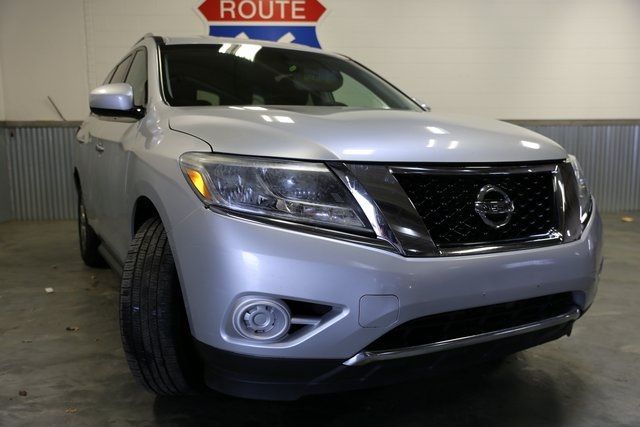 NISSAN PATHFINDER 2016 5n1ar2mn6gc607360