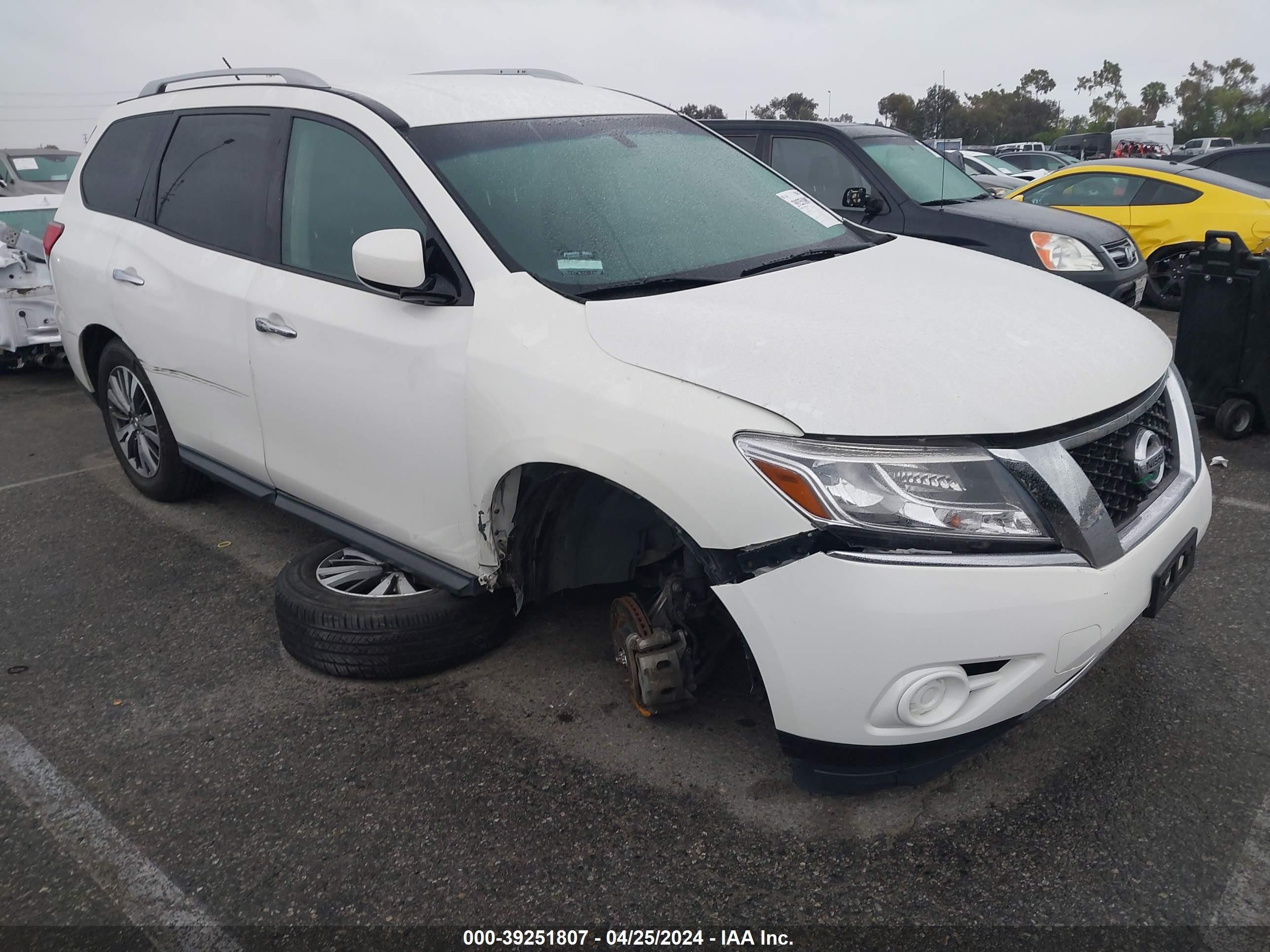 NISSAN PATHFINDER 2015 5n1ar2mn7fc689758