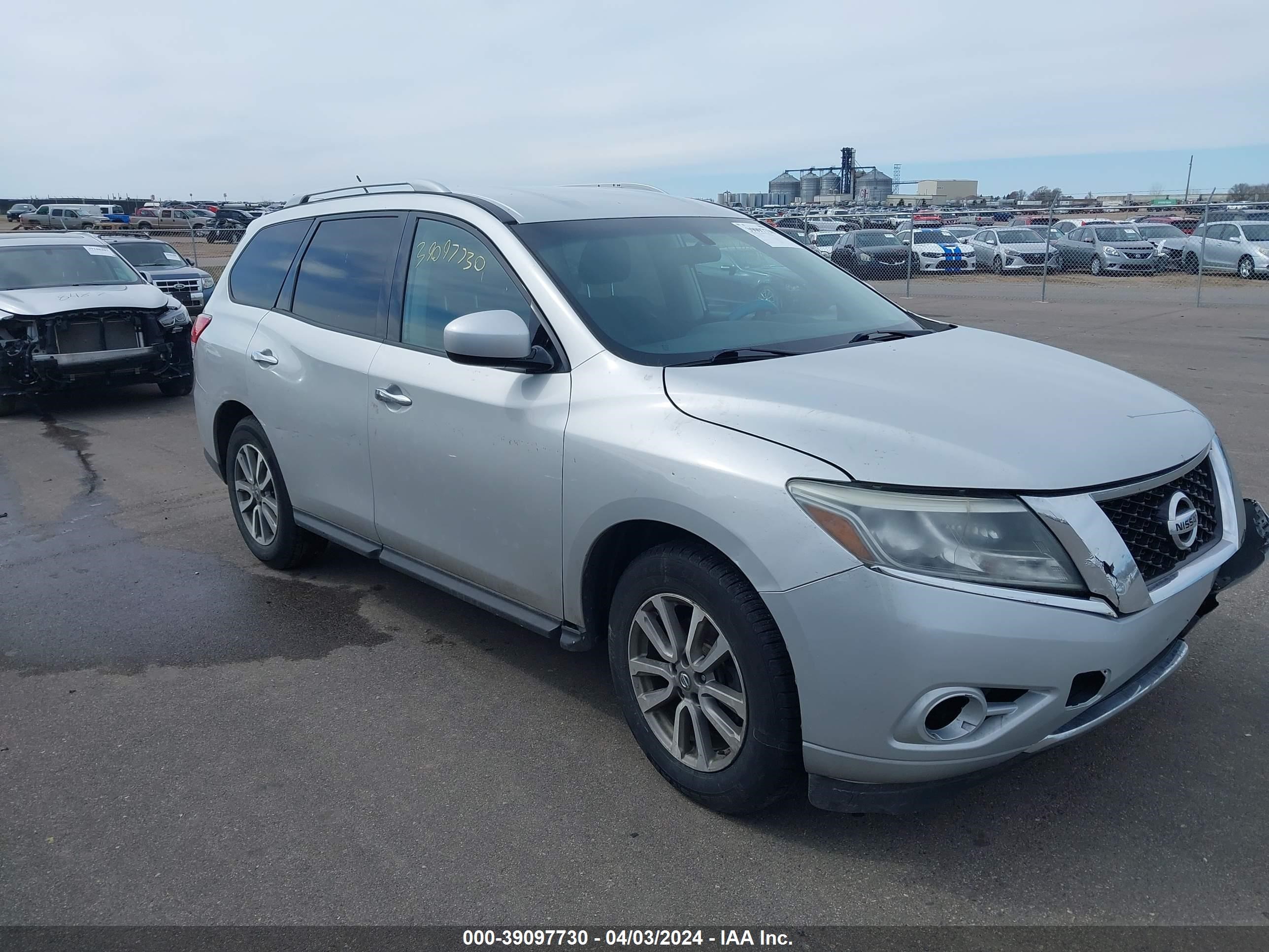 NISSAN PATHFINDER 2016 5n1ar2mn7gc607738