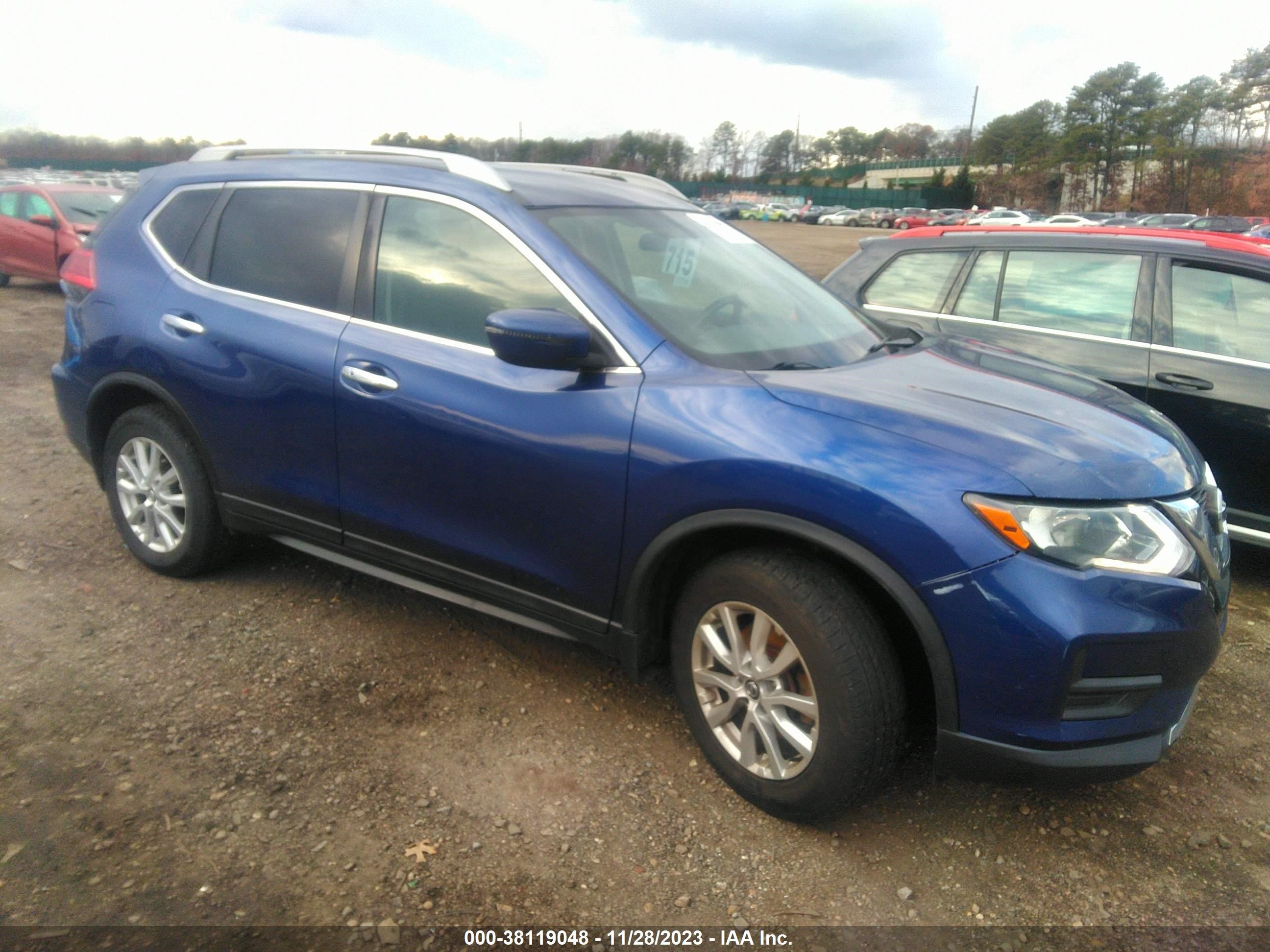 NISSAN ROGUE 2017 5n1at2mm2hc785597