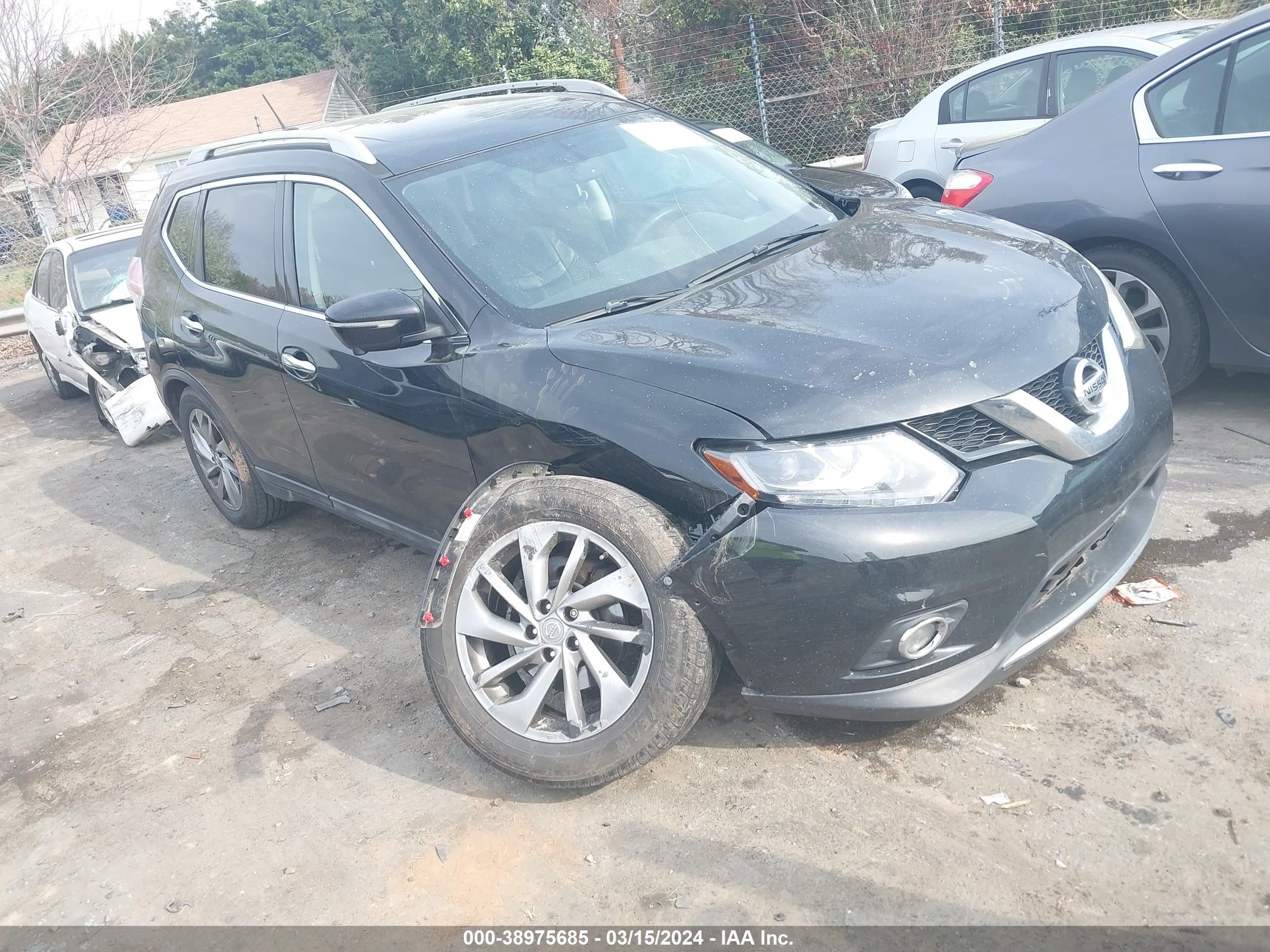 NISSAN ROGUE 2015 5n1at2mt0fc767135