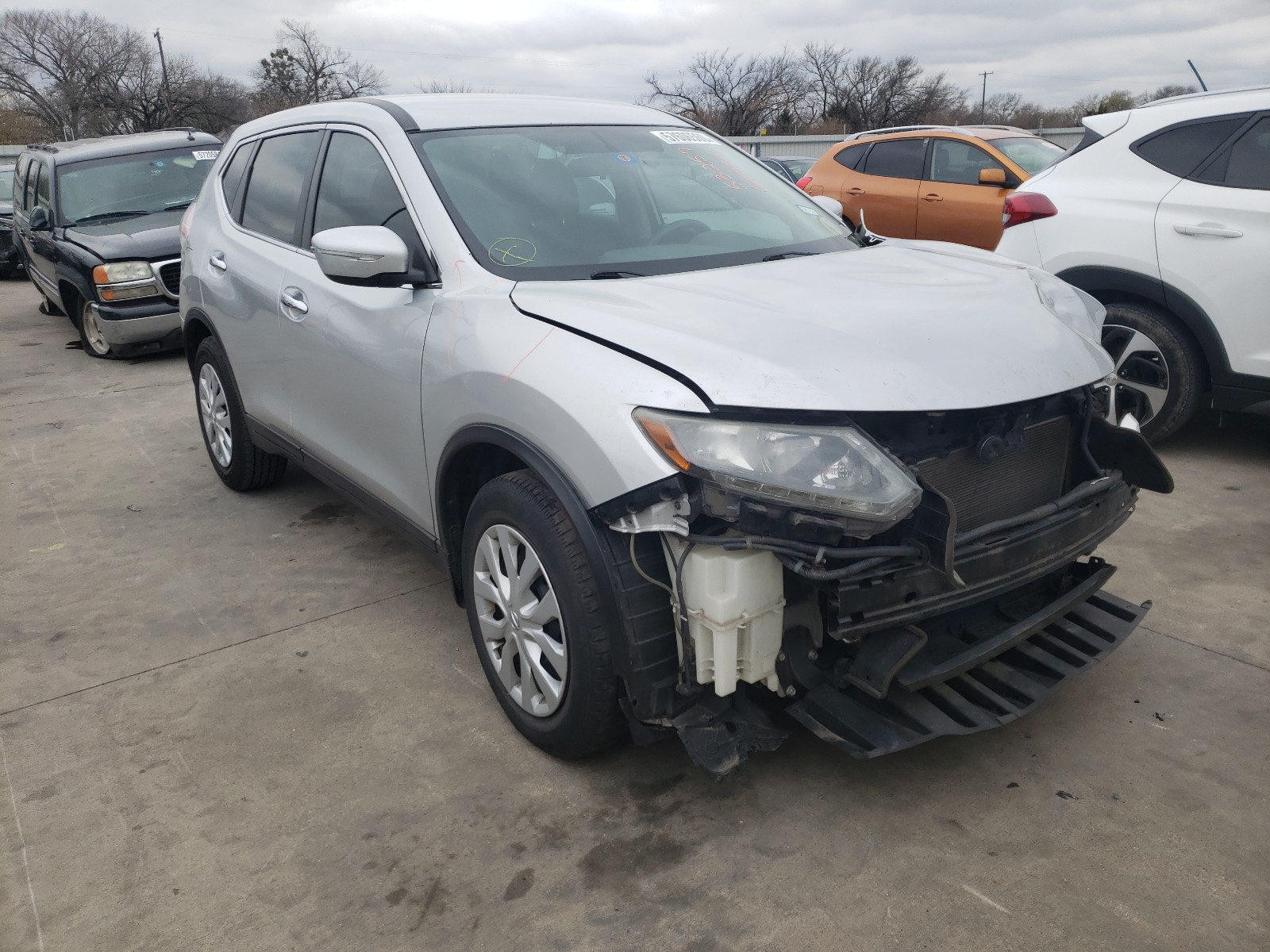 NISSAN ROGUE S 2015 5n1at2mt0fc788907