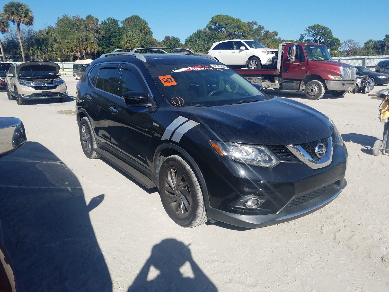 NISSAN ROGUE S 2016 5n1at2mt0gc759943