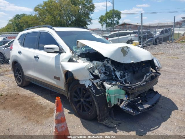 NISSAN ROGUE 2017 5n1at2mt0hc770622