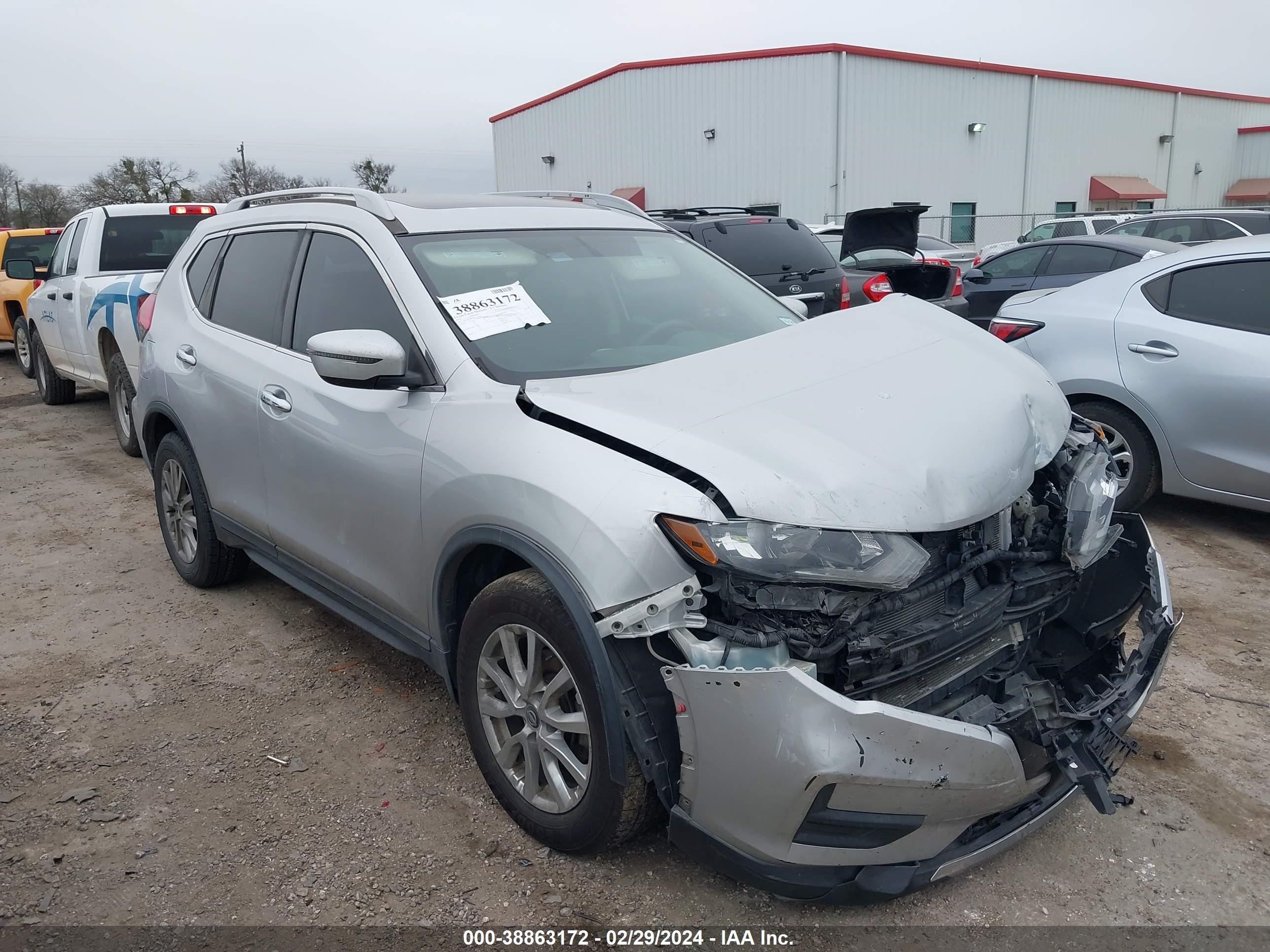 NISSAN ROGUE 2017 5n1at2mt0hc827823