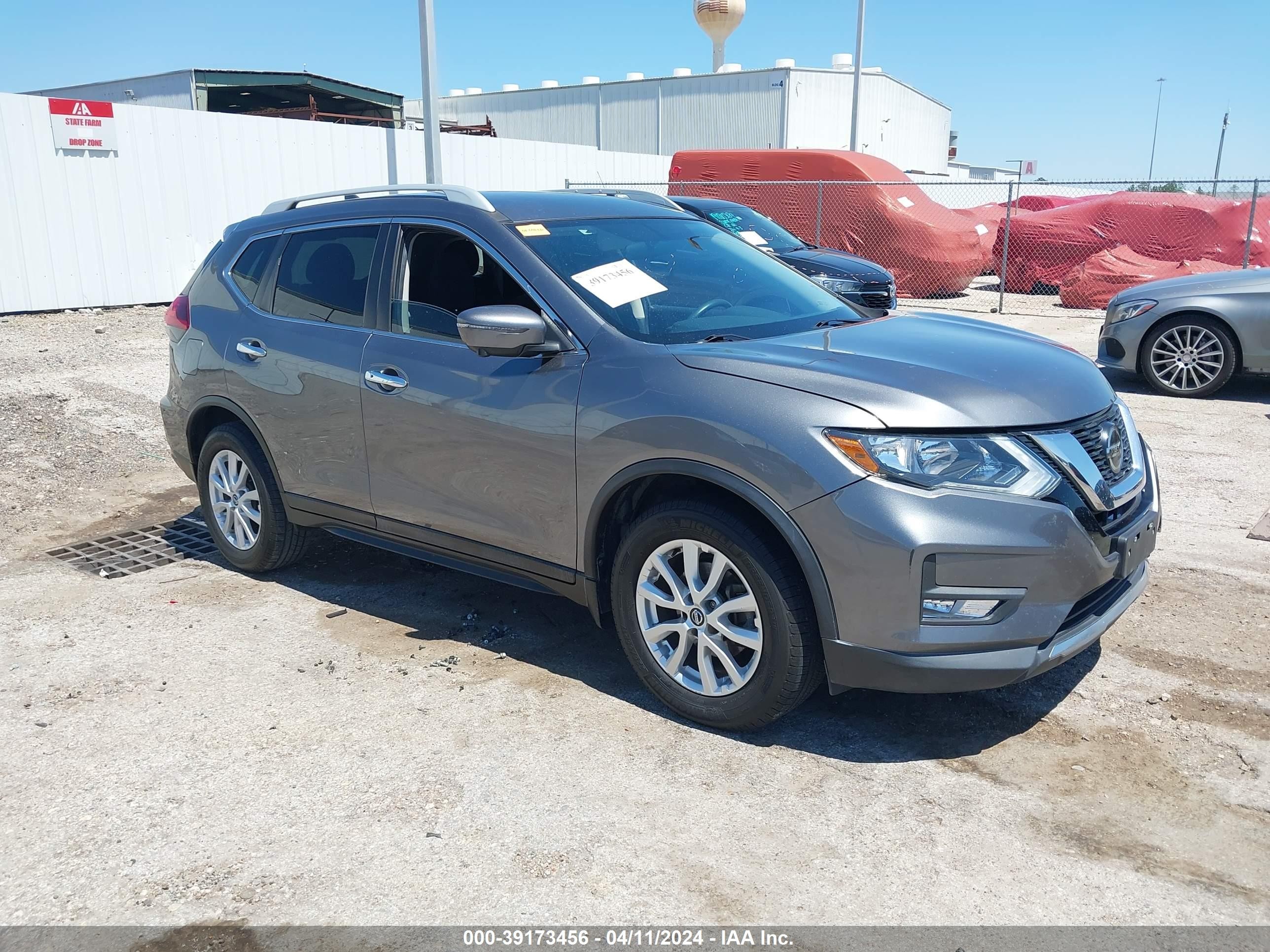 NISSAN ROGUE 2018 5n1at2mt0jc724777