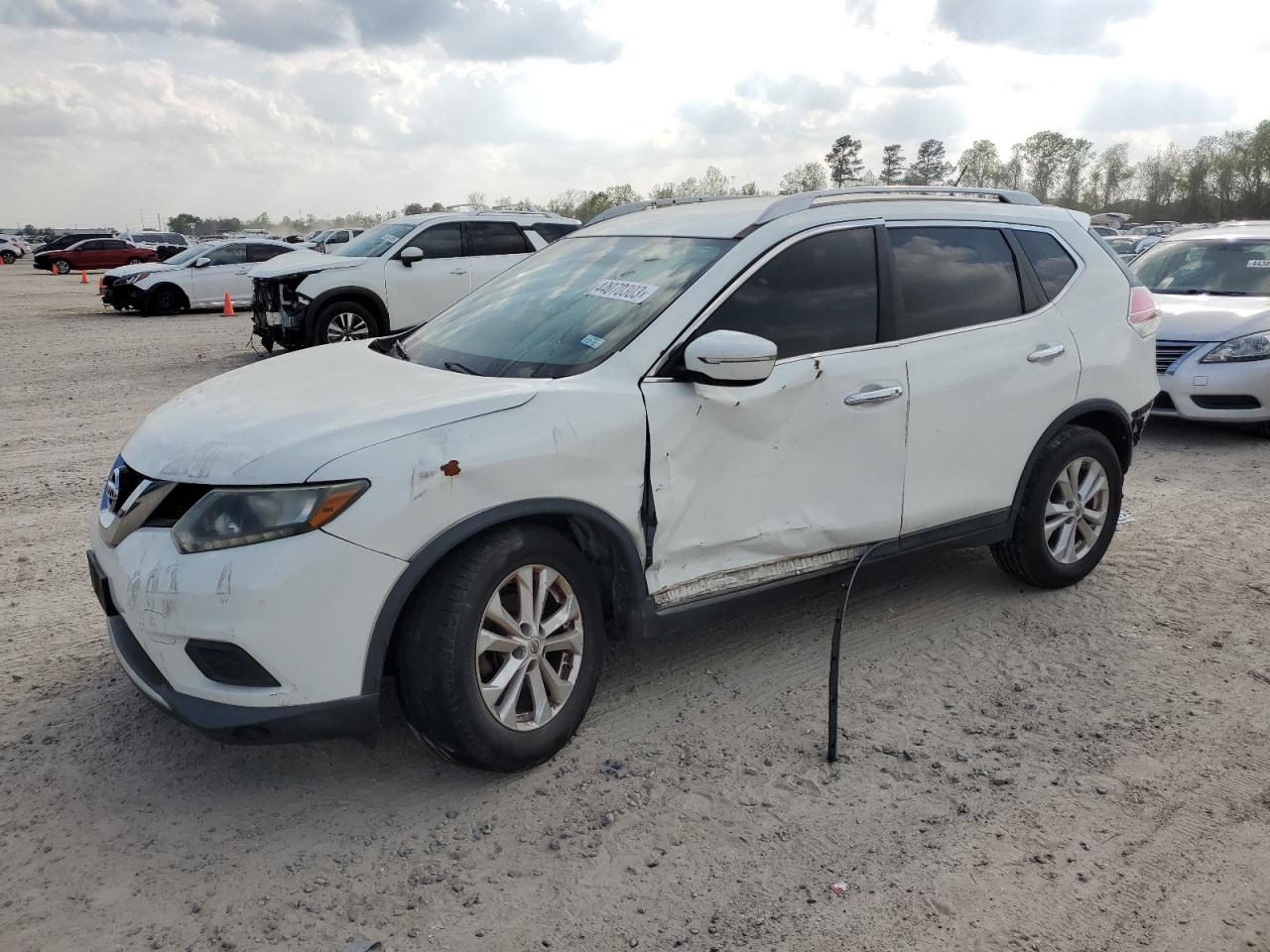 NISSAN ROGUE 2015 5n1at2mt1fc849844