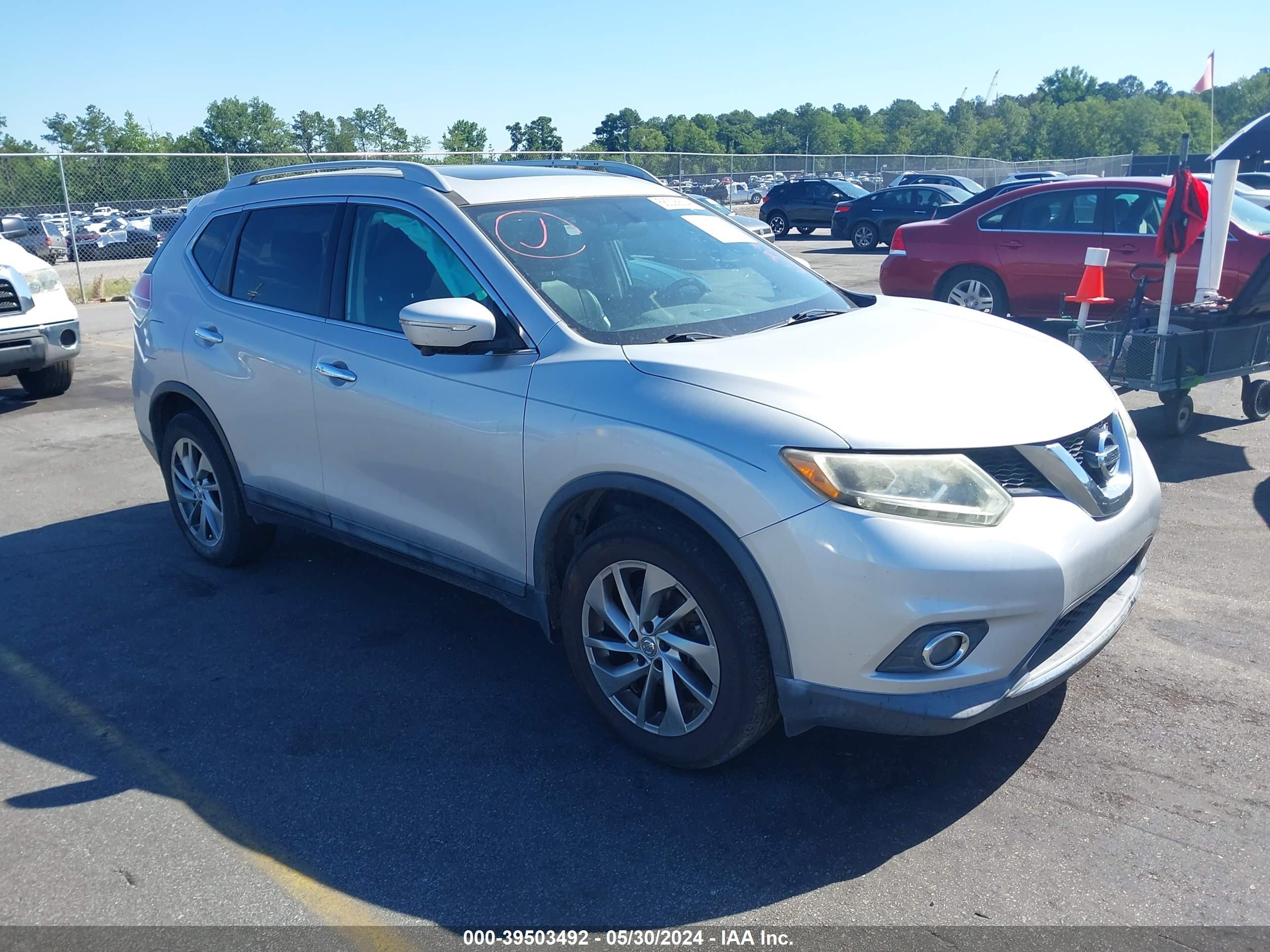 NISSAN ROGUE 2015 5n1at2mt1fc865431